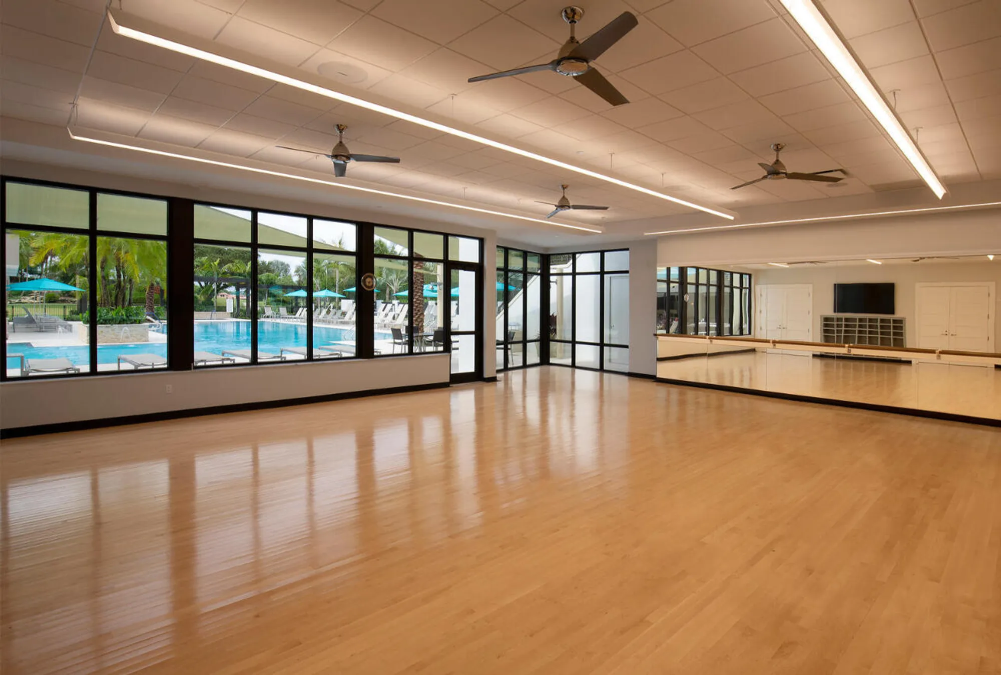 Property Slideshow image 50 of 56 | 7689 glendevon ln apt 1805, Delray Beach, FL, 33446