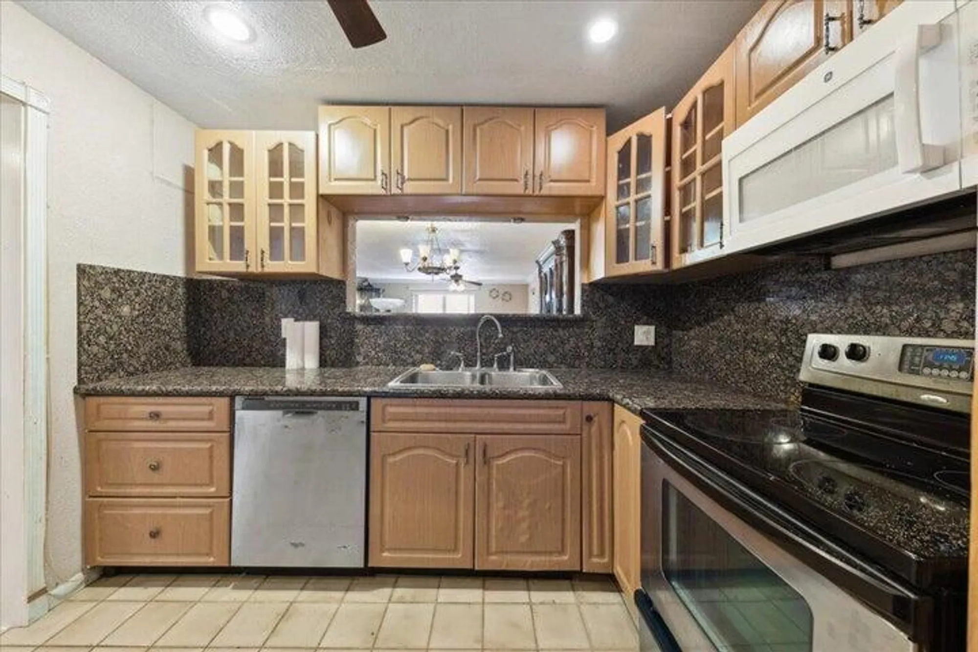 Property Slideshow image 10 of 29 | 2251 nw 48th ter 100, Lauderhill, FL, 33313