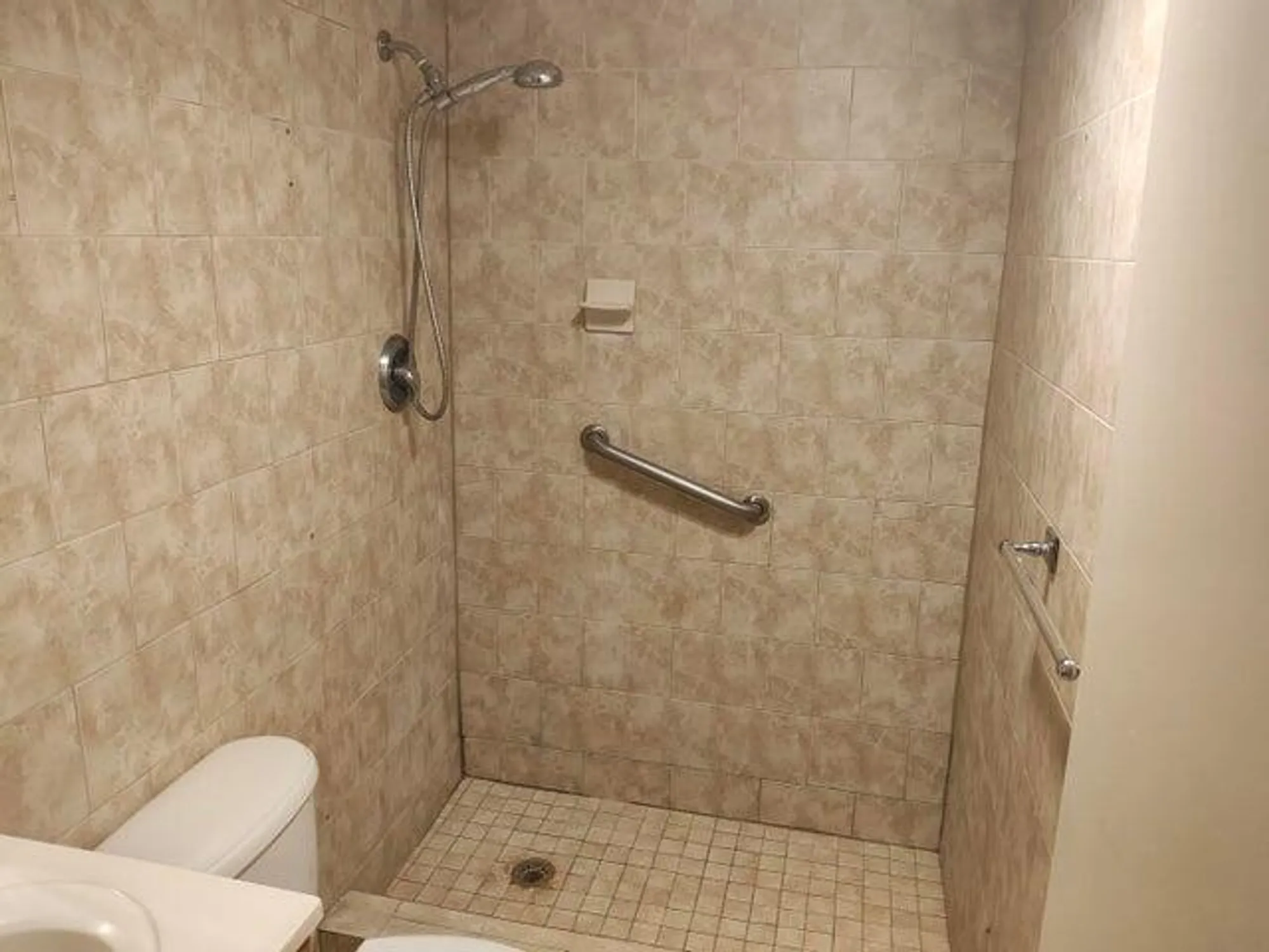 Property Slideshow image 27 of 29 | 2251 nw 48th ter 100, Lauderhill, FL, 33313