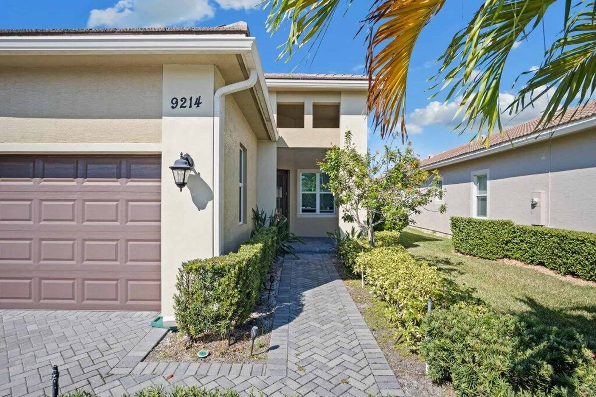Property Slideshow image 4 of 52 | 9214 sw michele way, Port Saint Lucie, FL, 34987