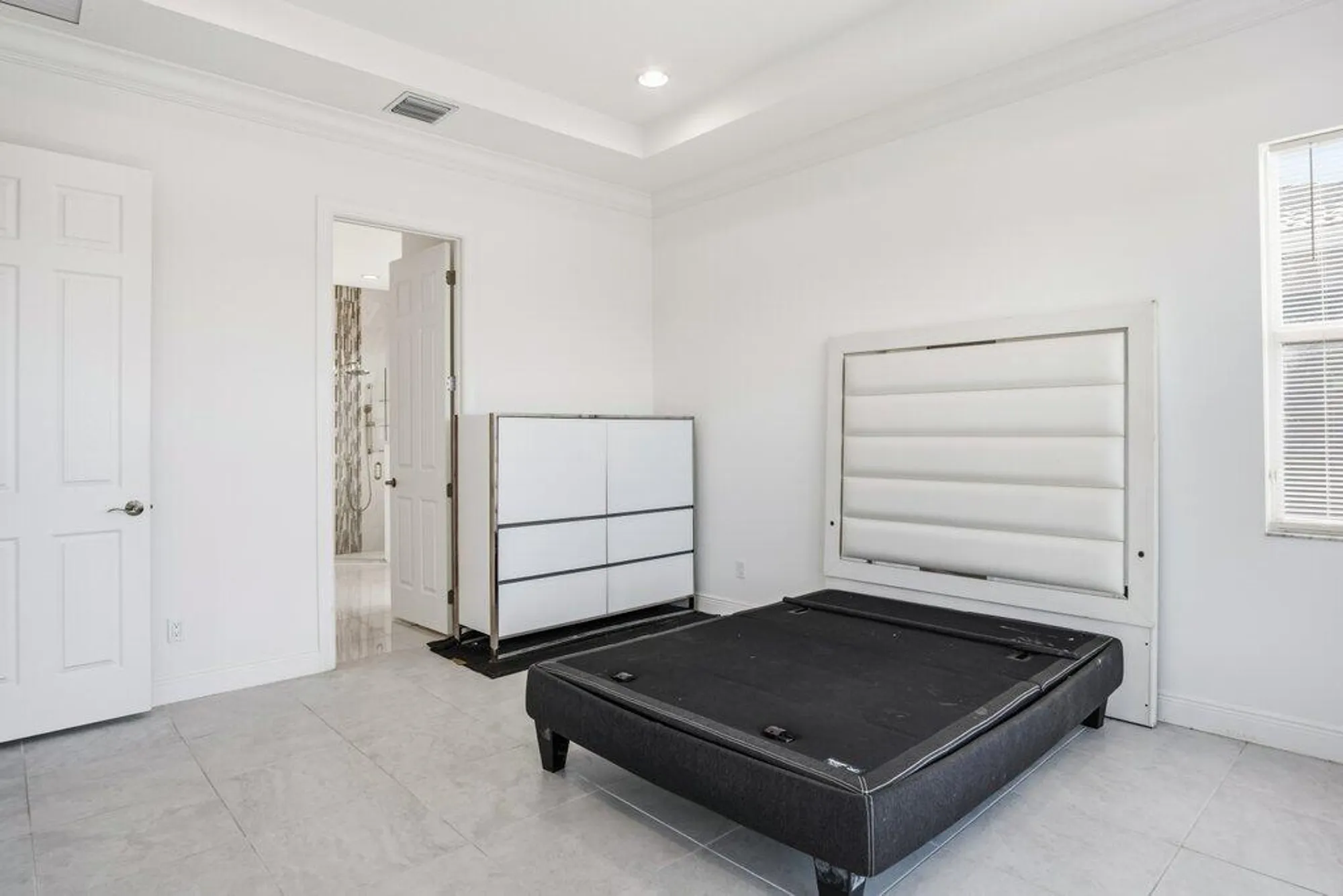 Property Slideshow image 17 of 52 | 9214 sw michele way, Port Saint Lucie, FL, 34987