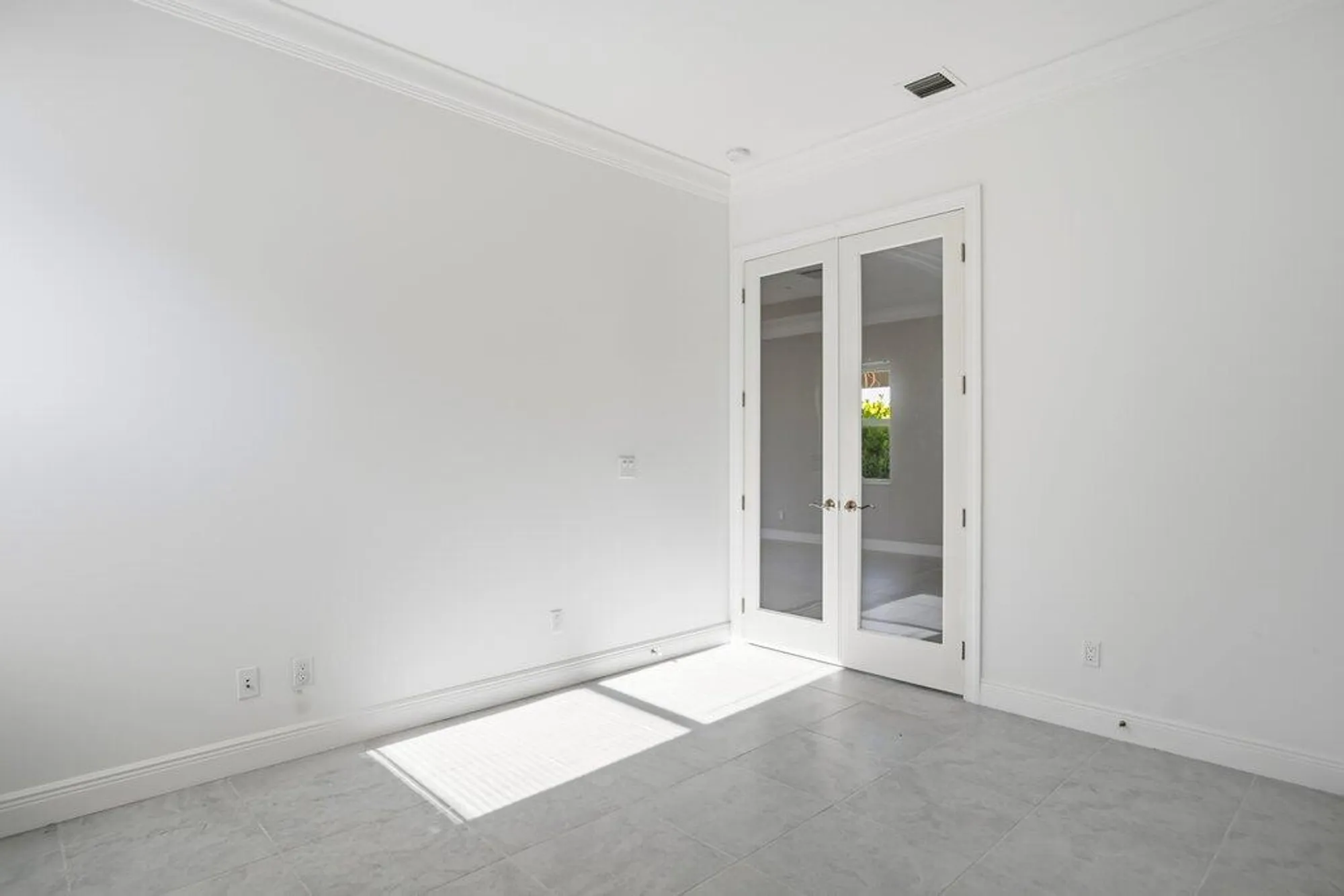 Property Slideshow image 24 of 52 | 9214 sw michele way, Port Saint Lucie, FL, 34987