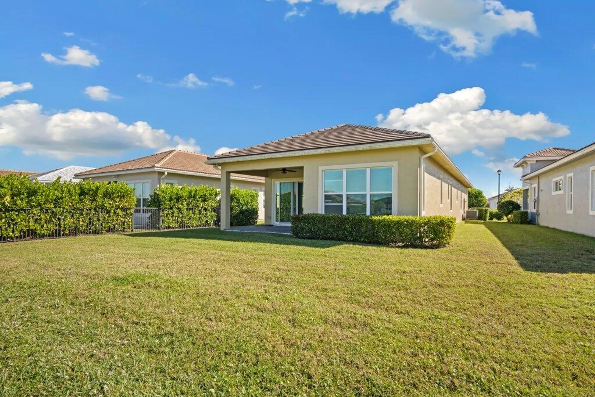 Property Slideshow image 31 of 52 | 9214 sw michele way, Port Saint Lucie, FL, 34987