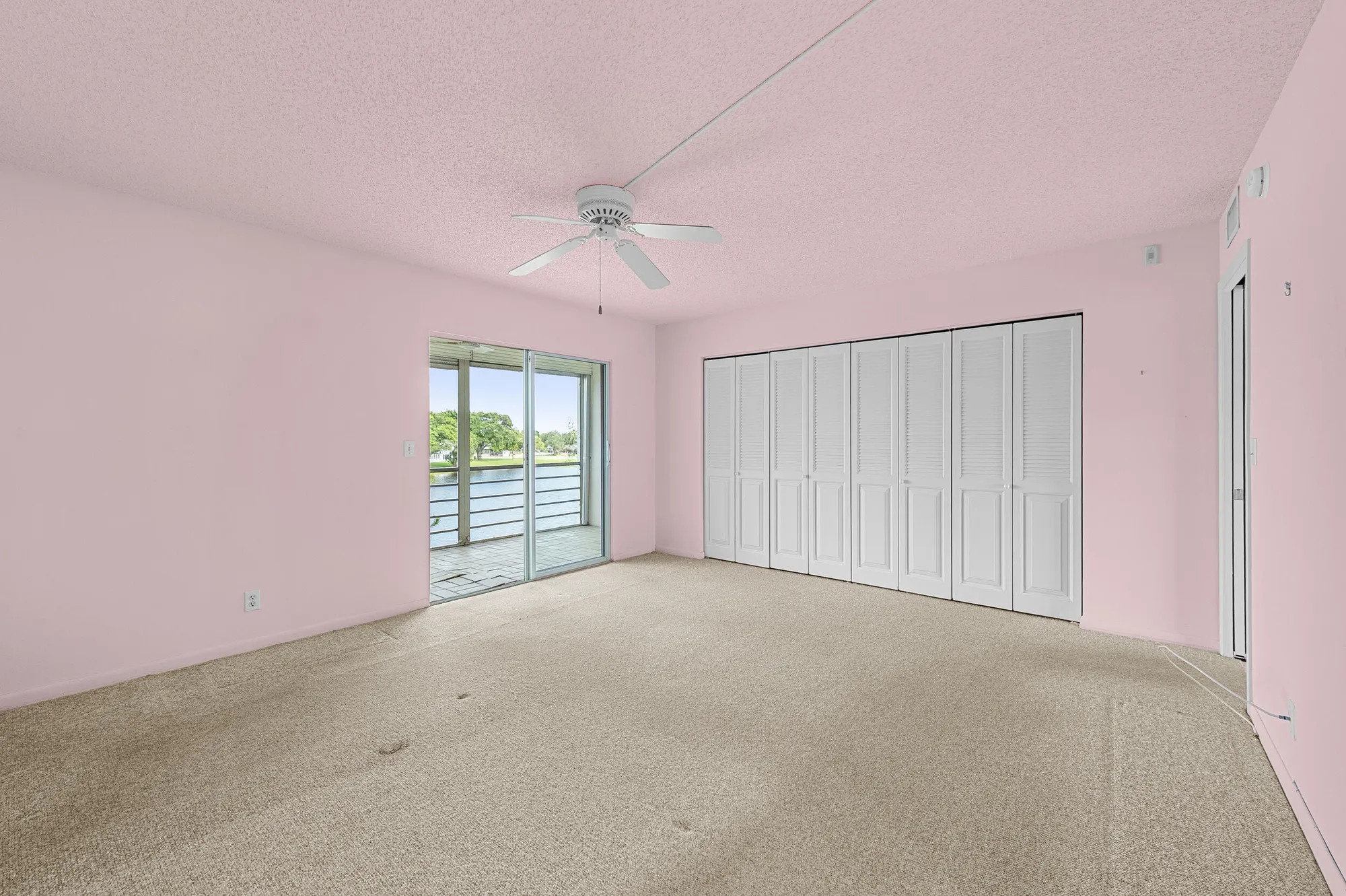 Property Slideshow image 20 of 38 | 3037 cambridge b, Deerfield Beach, FL, 33442