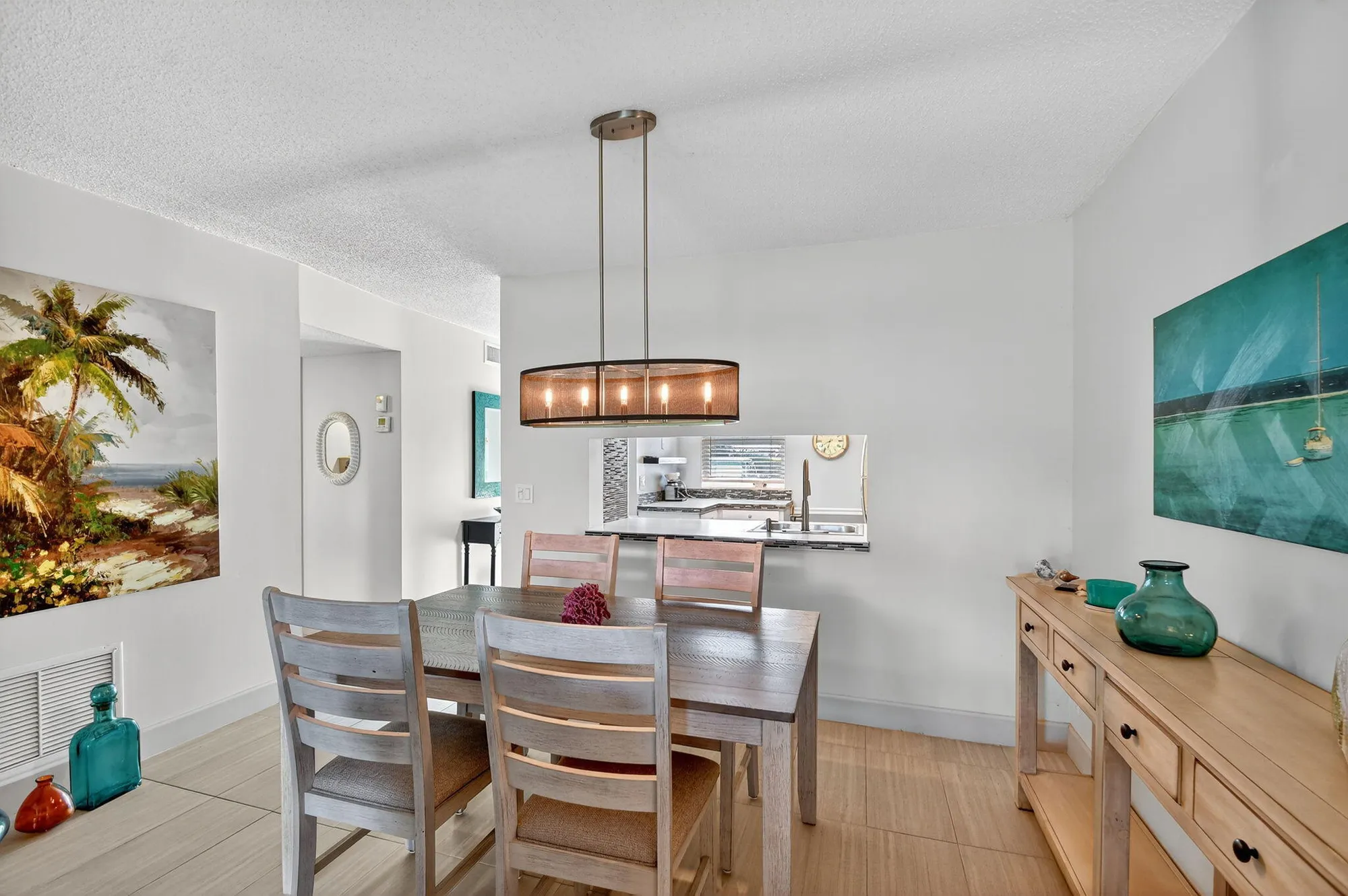 Property Slideshow image 8 of 45 | 2400 ne 1st ln apt 102, Boynton Beach, FL, 33435