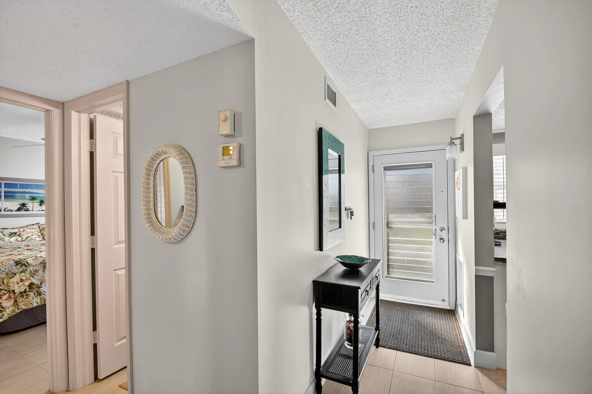 Property Slideshow image 11 of 45 | 2400 ne 1st ln apt 102, Boynton Beach, FL, 33435