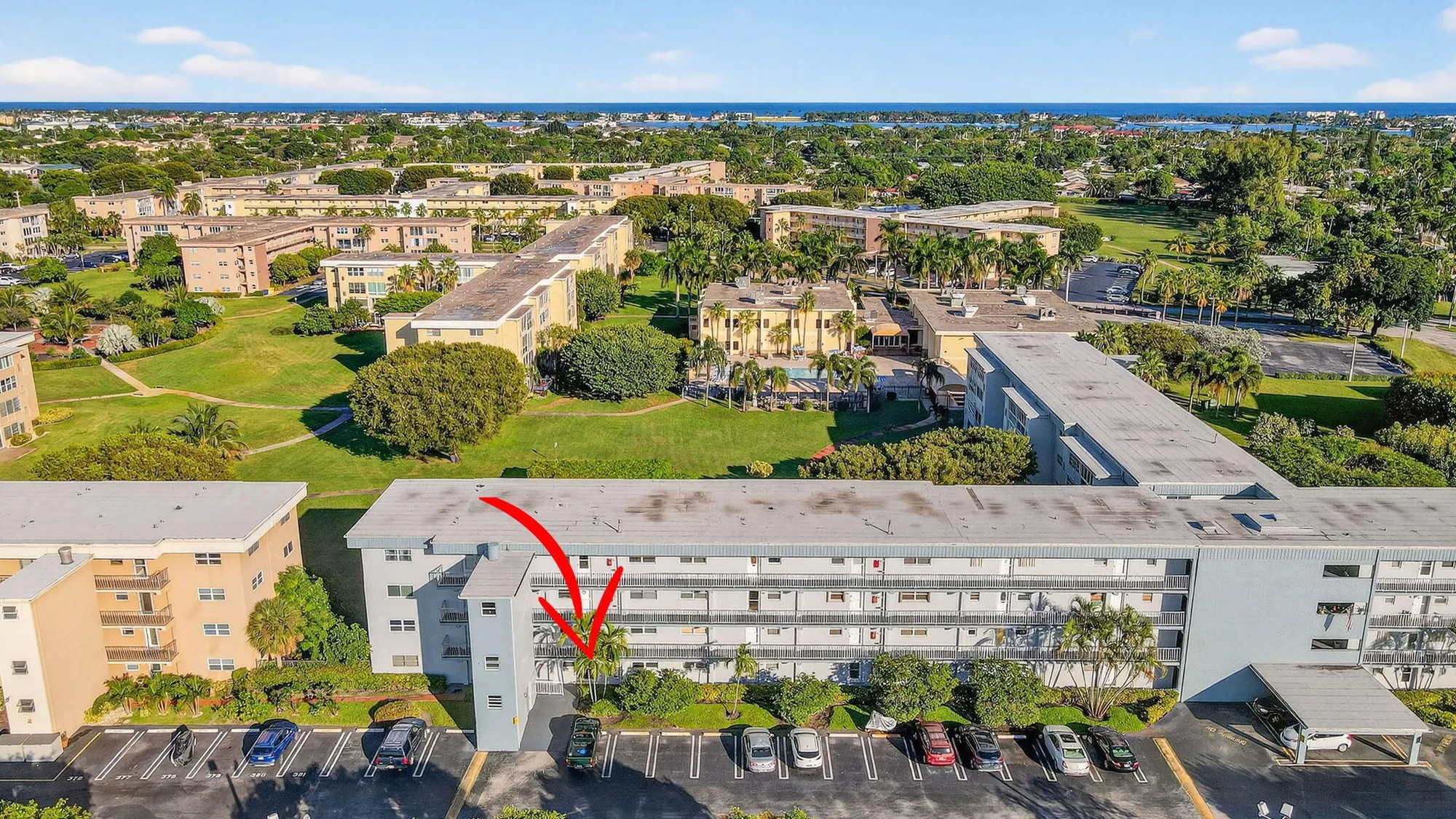 Property Slideshow image 42 of 45 | 2400 ne 1st ln apt 102, Boynton Beach, FL, 33435