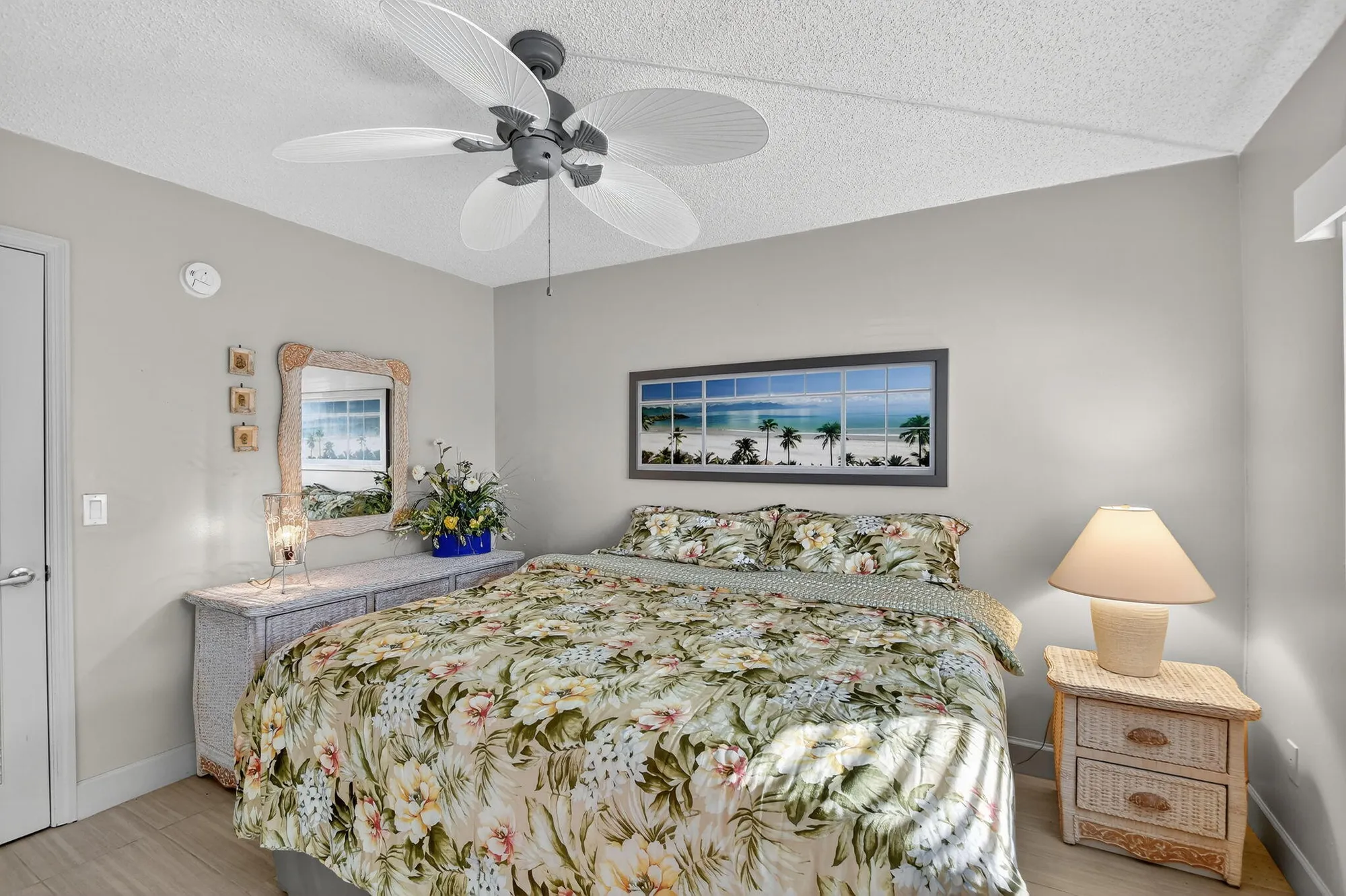 Property Slideshow image 25 of 45 | 2400 ne 1st ln apt 102, Boynton Beach, FL, 33435
