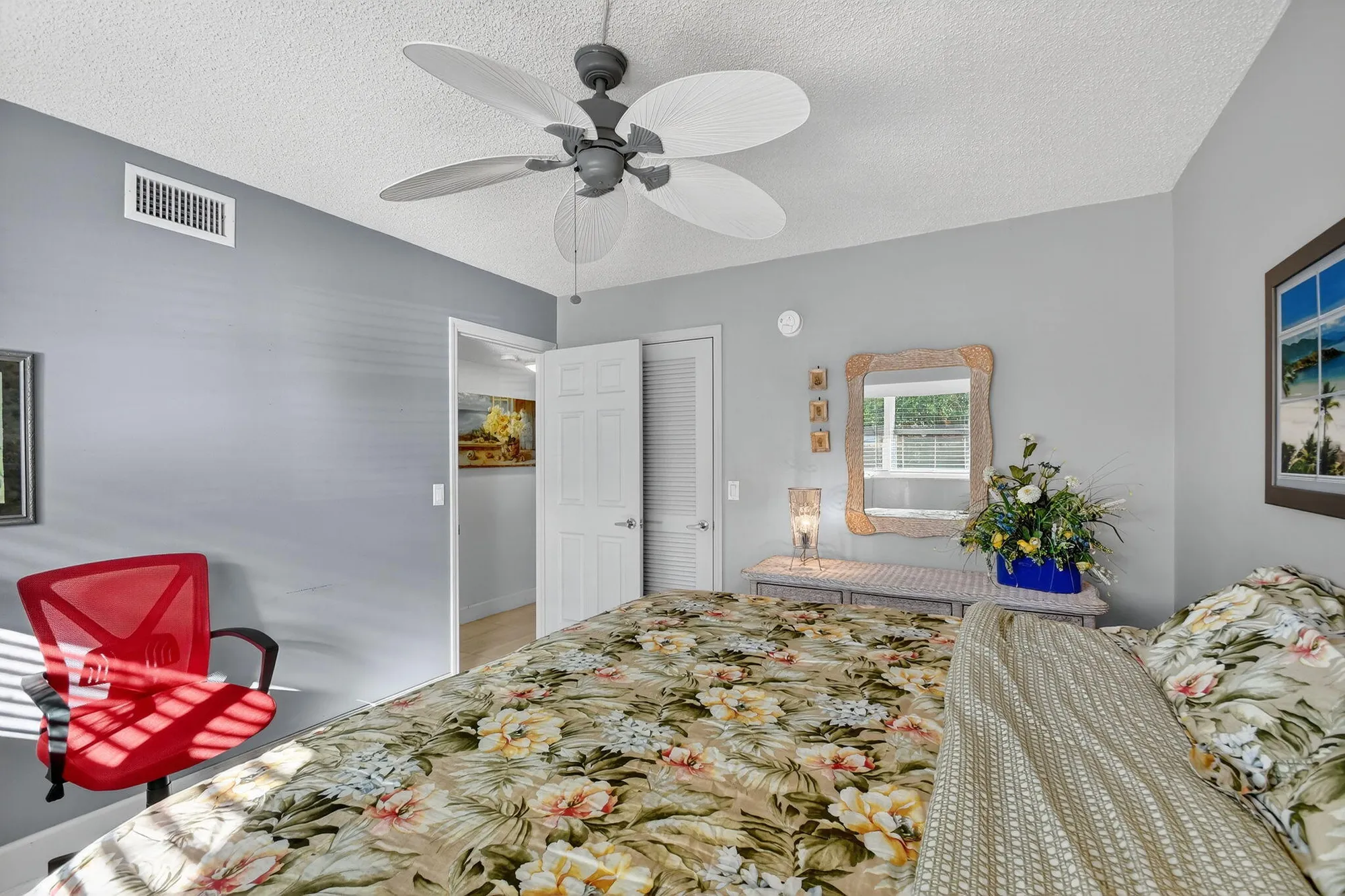 Property Slideshow image 24 of 45 | 2400 ne 1st ln apt 102, Boynton Beach, FL, 33435