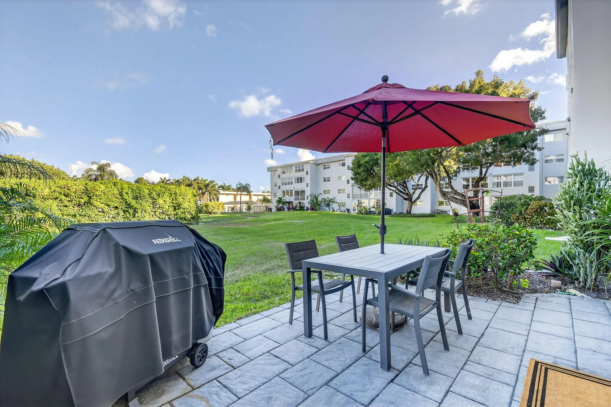 Property Slideshow image 31 of 45 | 2400 ne 1st ln apt 102, Boynton Beach, FL, 33435