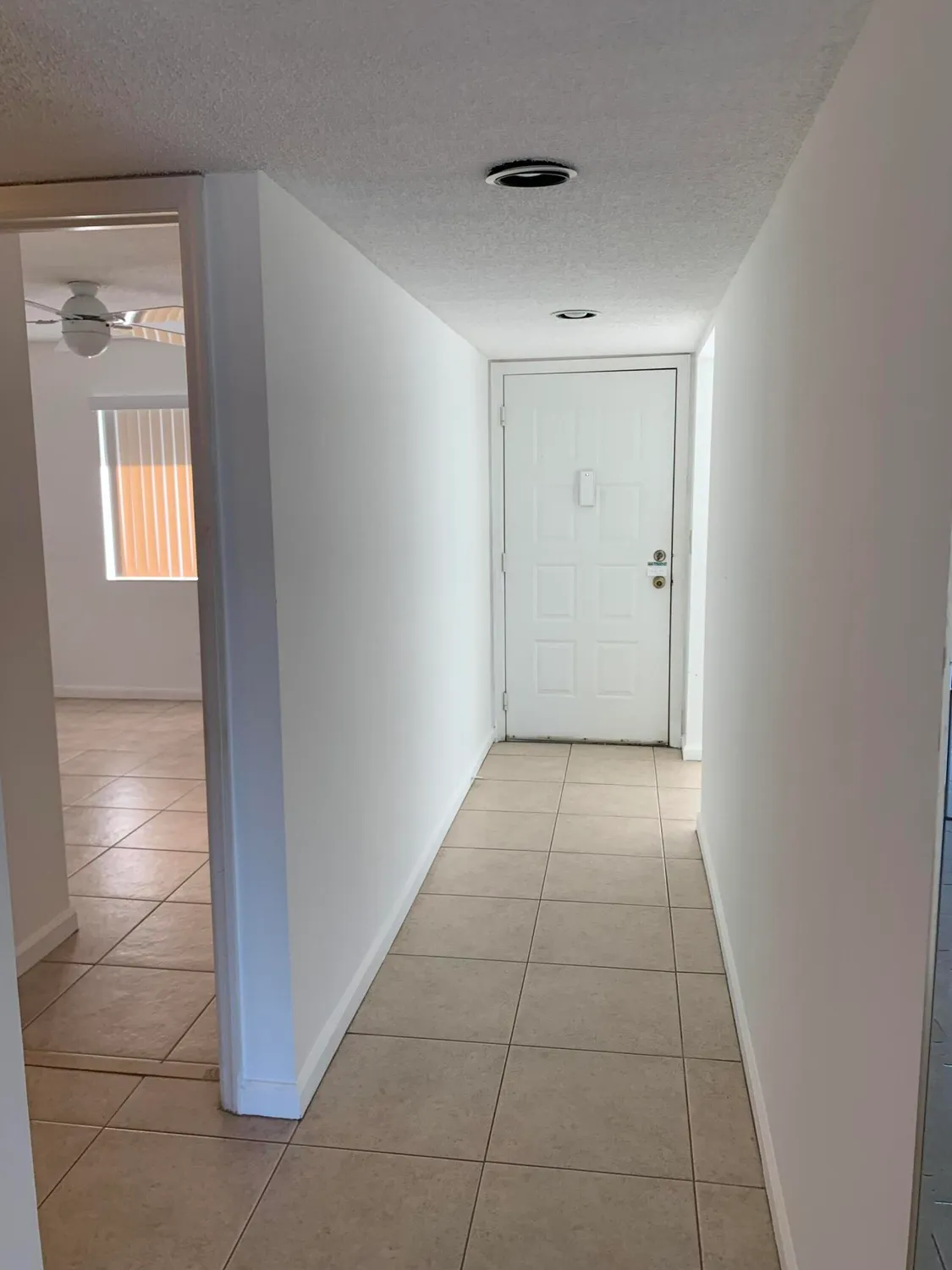 Property Slideshow image 5 of 29 | 9531 n belfort cir 111, Tamarac, FL, 33321