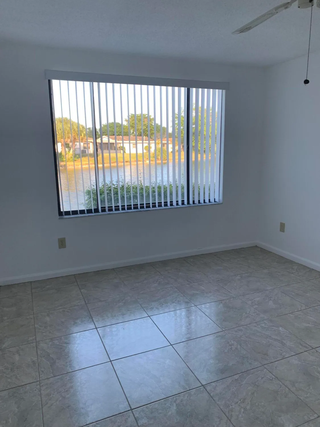 Property Slideshow image 15 of 29 | 9531 n belfort cir 111, Tamarac, FL, 33321