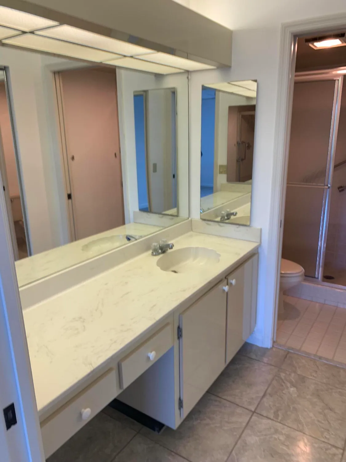 Property Slideshow image 18 of 29 | 9531 n belfort cir 111, Tamarac, FL, 33321