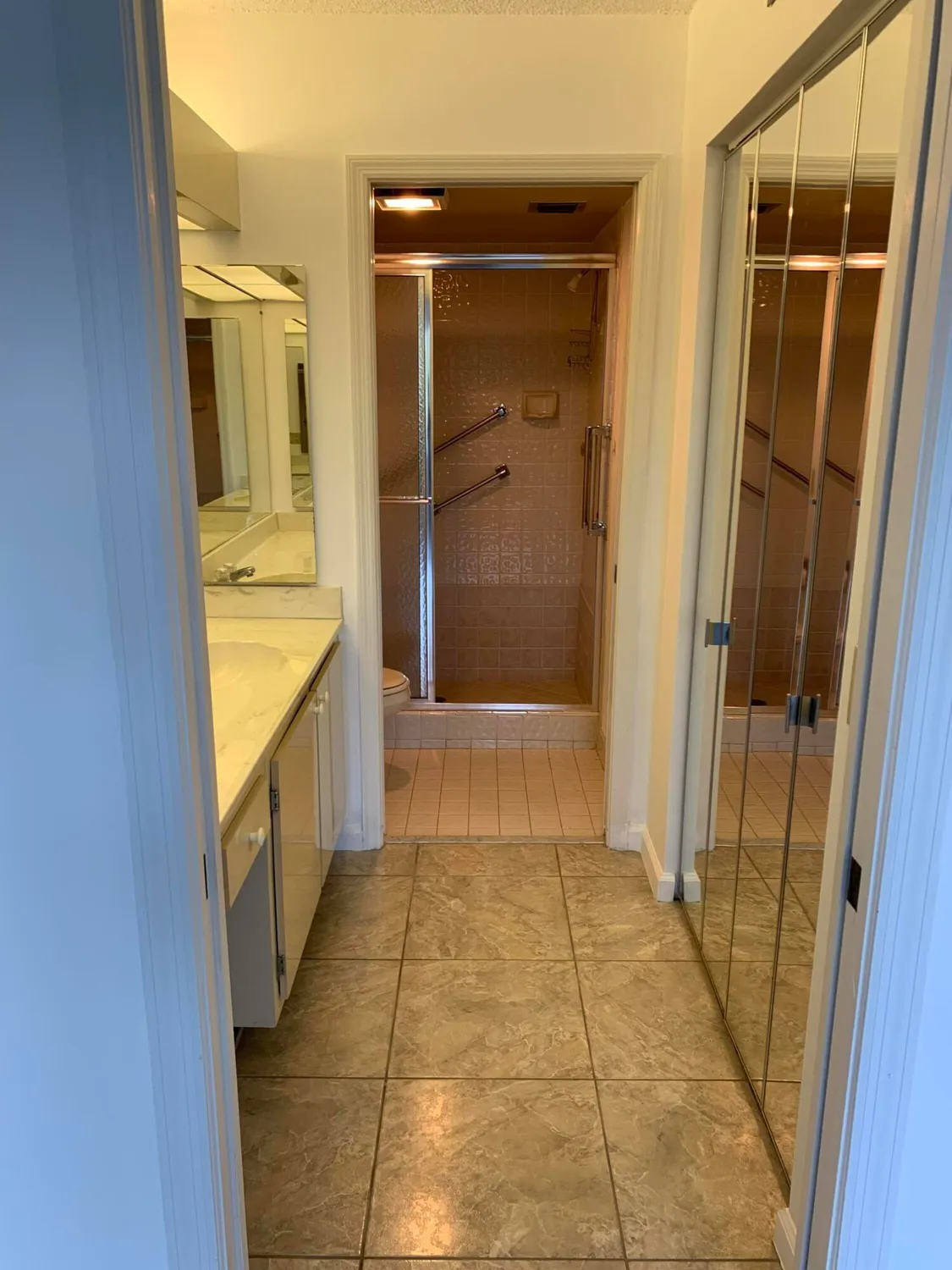 Property Slideshow image 19 of 29 | 9531 n belfort cir 111, Tamarac, FL, 33321