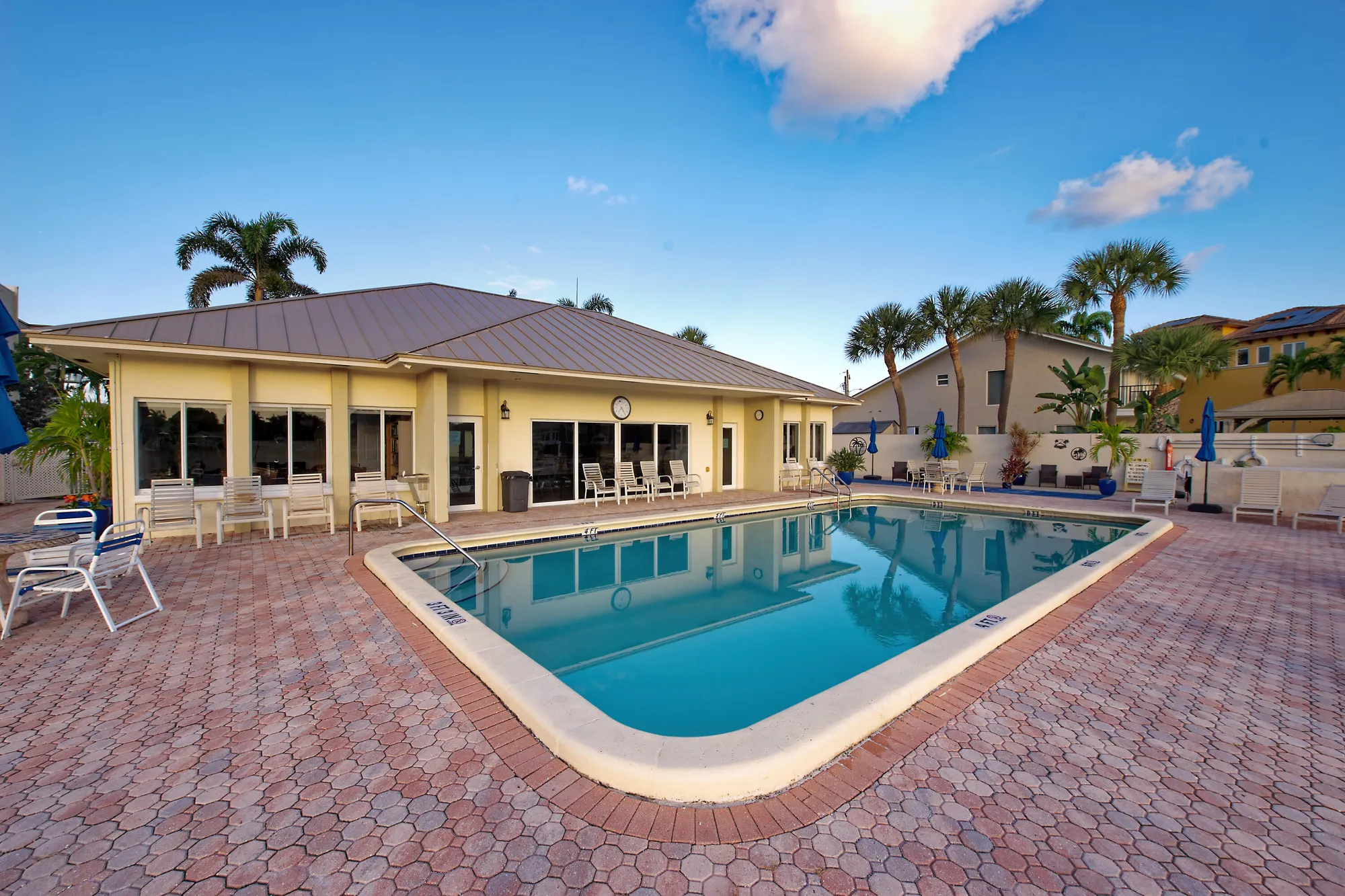 Property Slideshow image 42 of 50 | 632 snug harbor dr d15, Boynton Beach, FL, 33435
