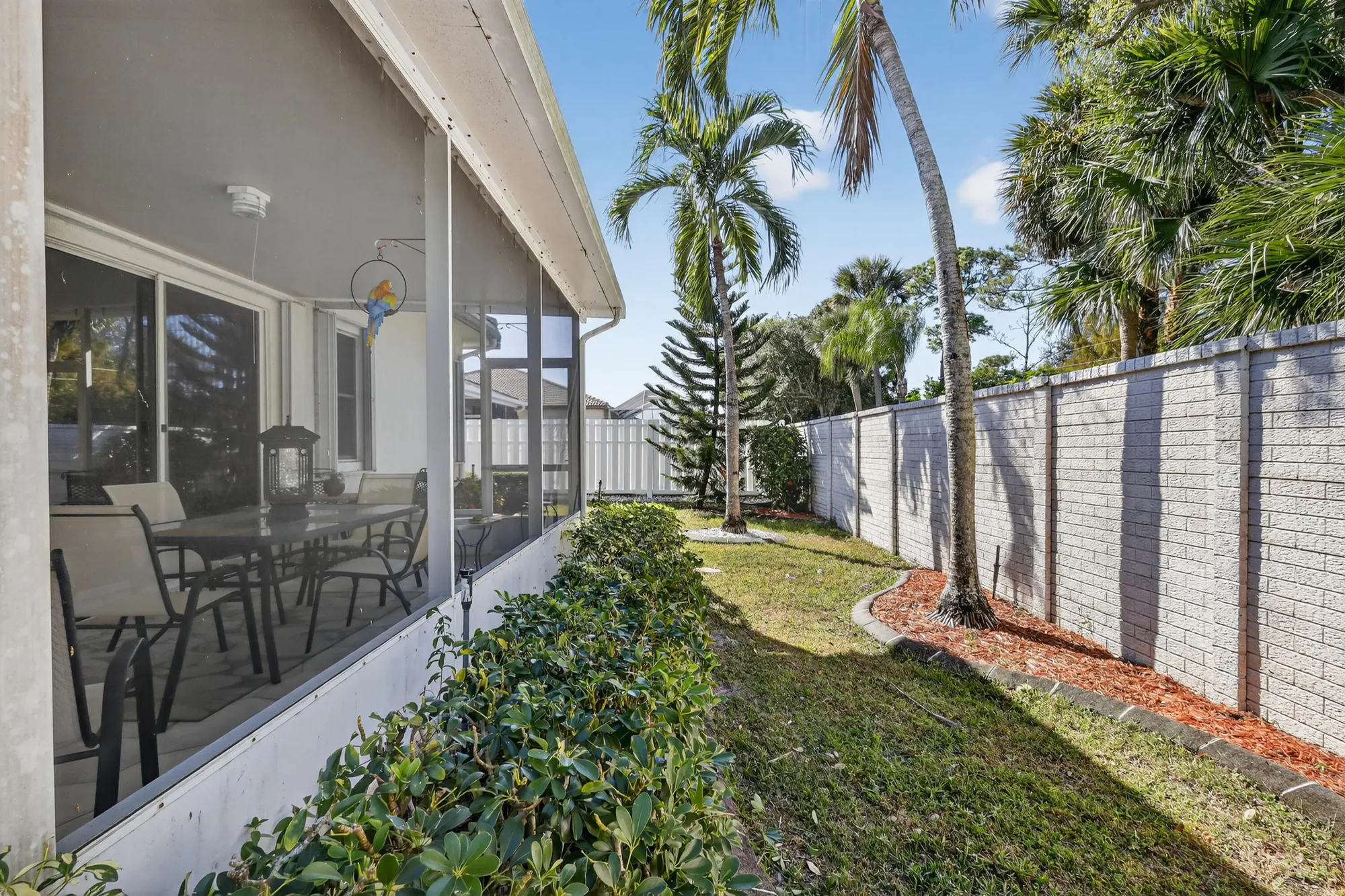 Property Slideshow image 23 of 38 | 3747 spring crest ct, Lake Worth, FL, 33467