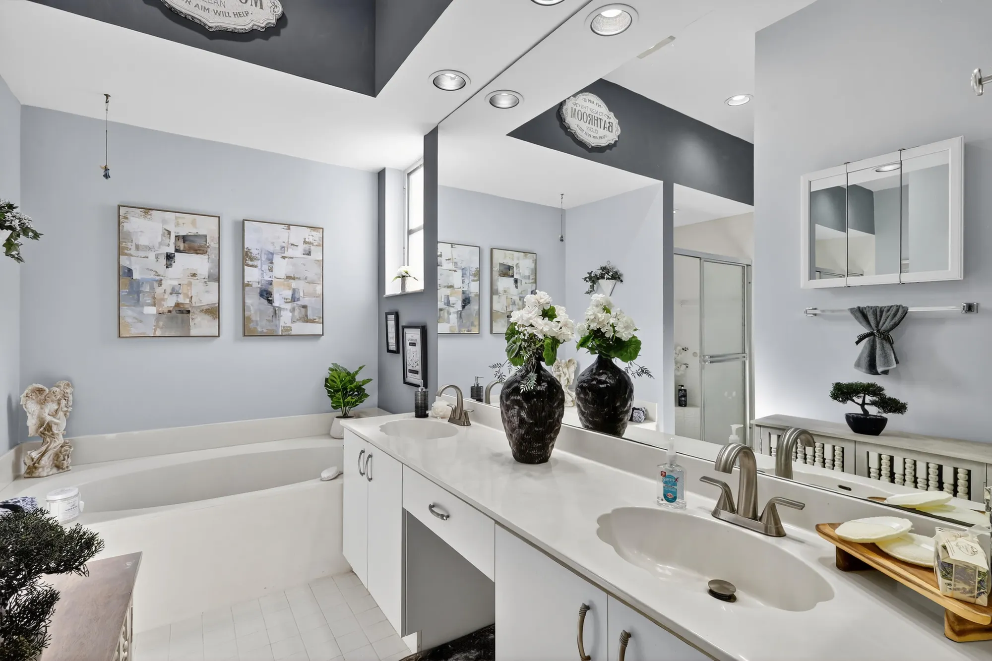 Property Slideshow image 16 of 38 | 3747 spring crest ct, Lake Worth, FL, 33467