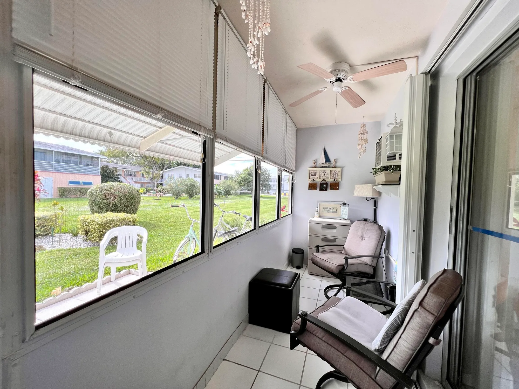 Property Slideshow image 10 of 18 | 12 andover a, West Palm Beach, FL, 33417