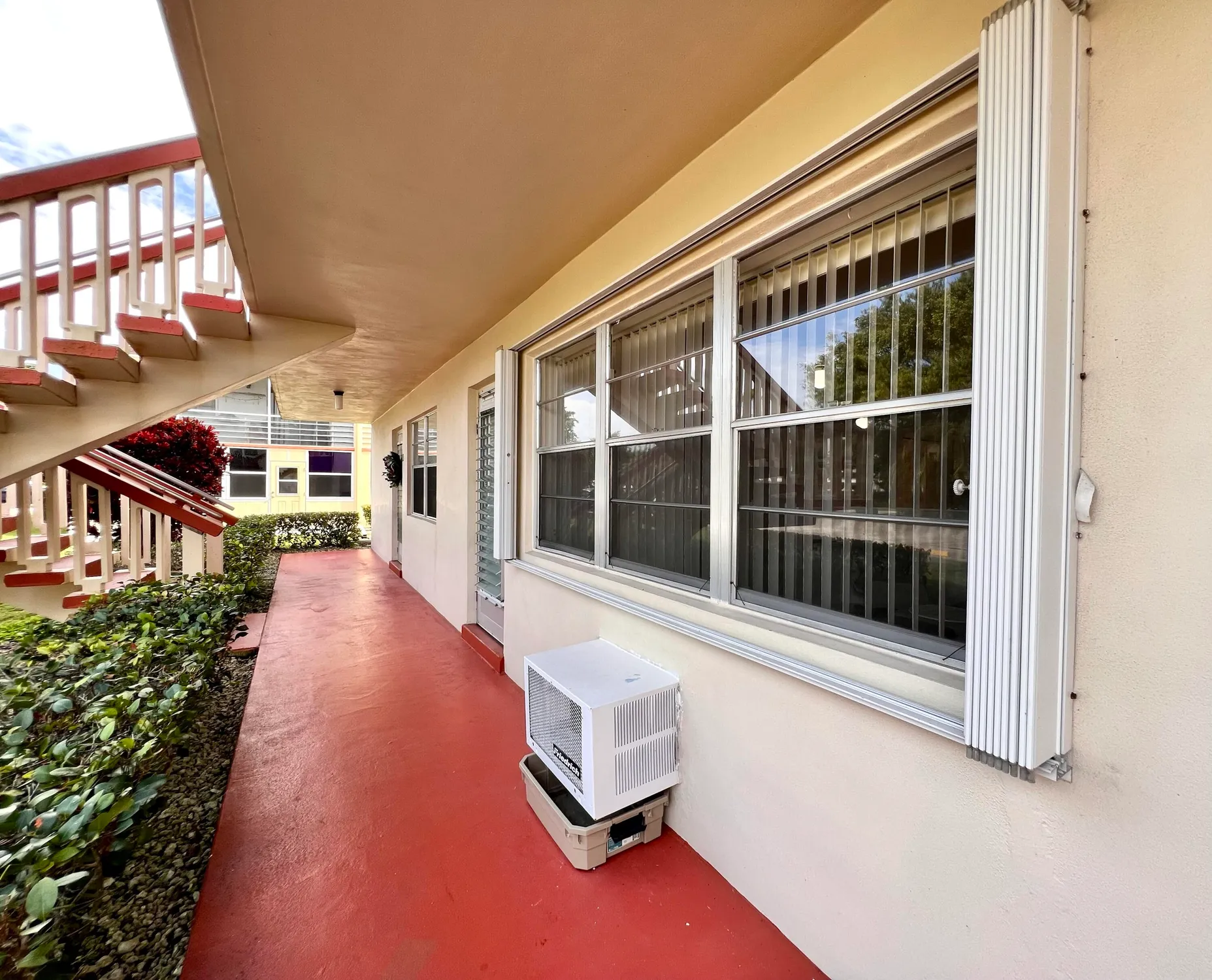 Property Slideshow image 12 of 18 | 12 andover a, West Palm Beach, FL, 33417