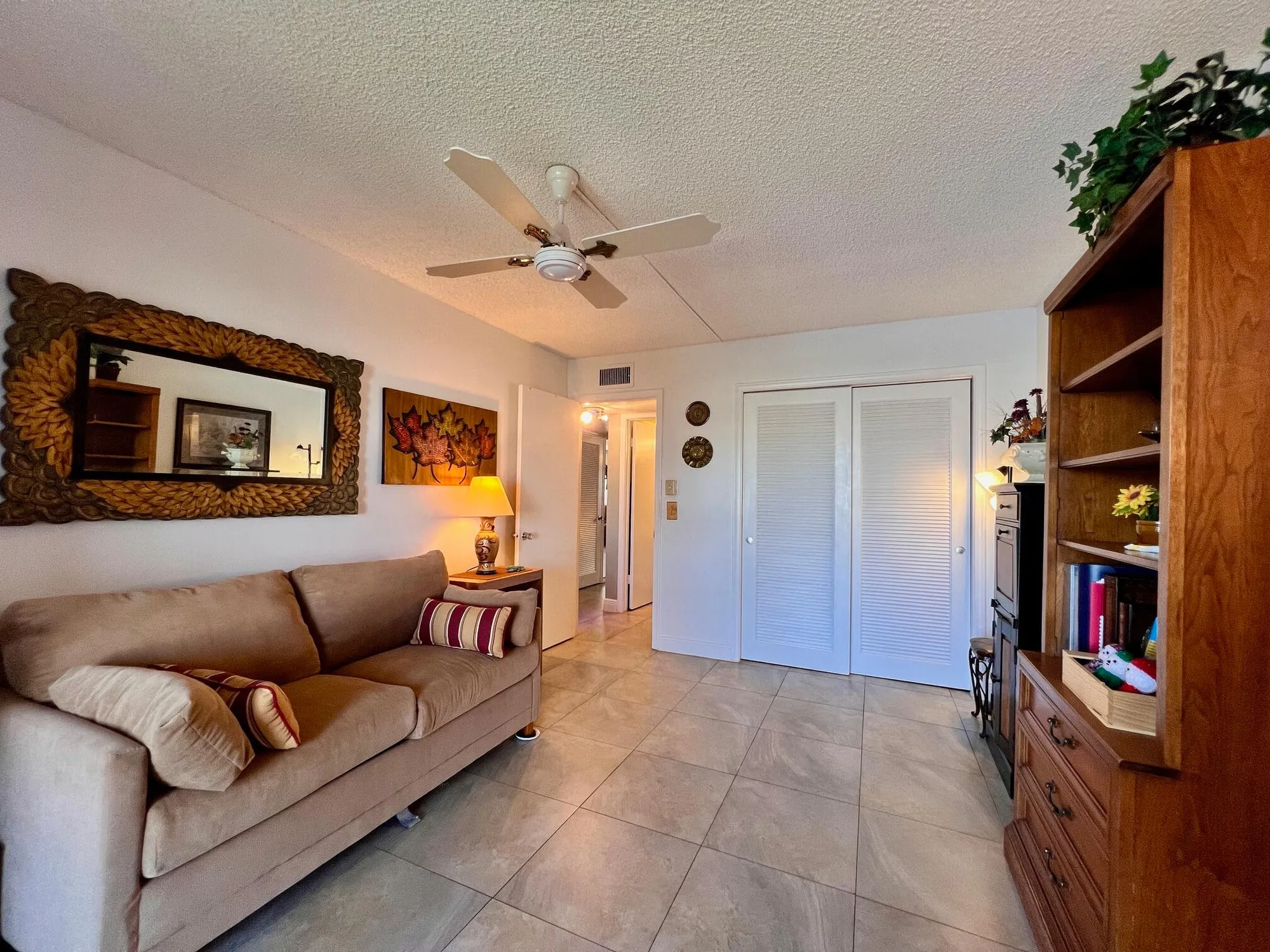 Property Slideshow image 9 of 21 | 303 wellington c, West Palm Beach, FL, 33417