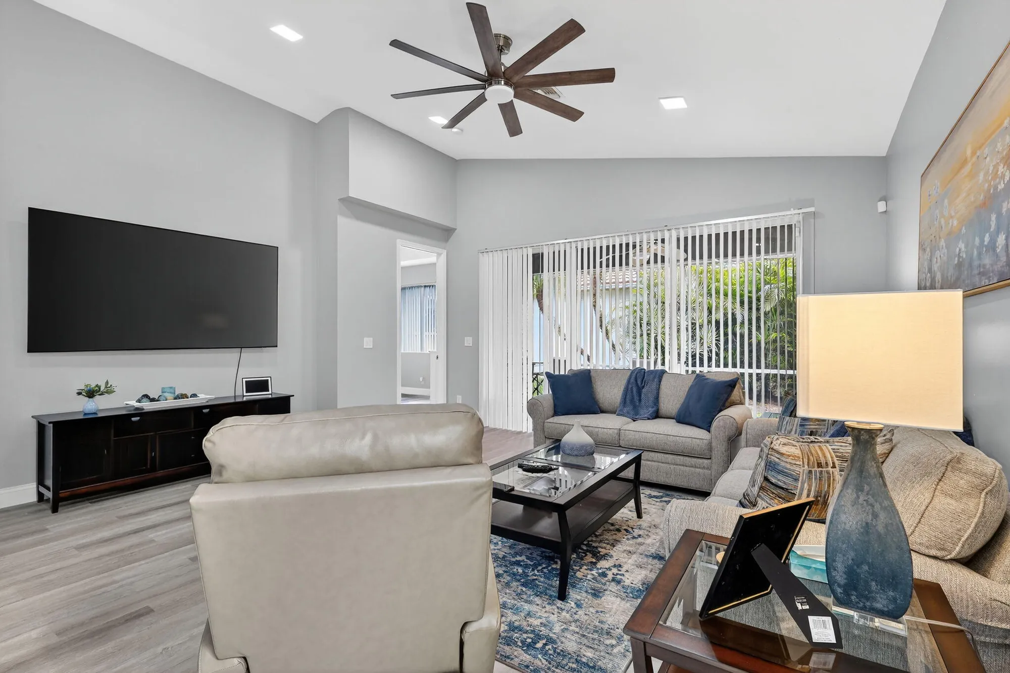 Property Slideshow image 11 of 86 | 8070 bellafiore way, Boynton Beach, FL, 33472