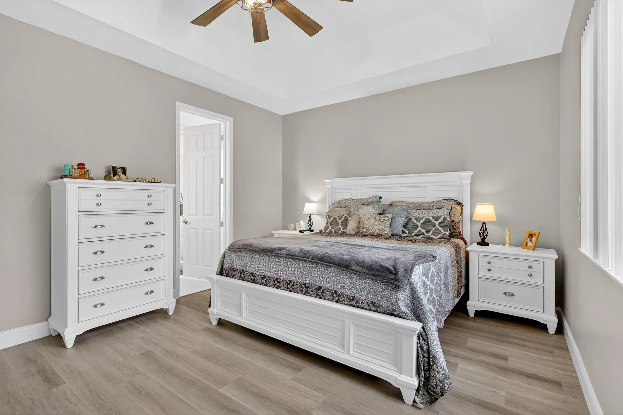 Property Slideshow image 12 of 86 | 8070 bellafiore way, Boynton Beach, FL, 33472