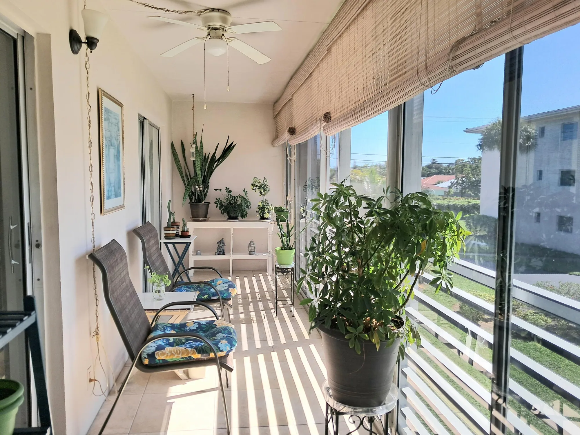 Property Slideshow image 9 of 23 | 2534 garden dr 207, Lake Worth, FL, 33461