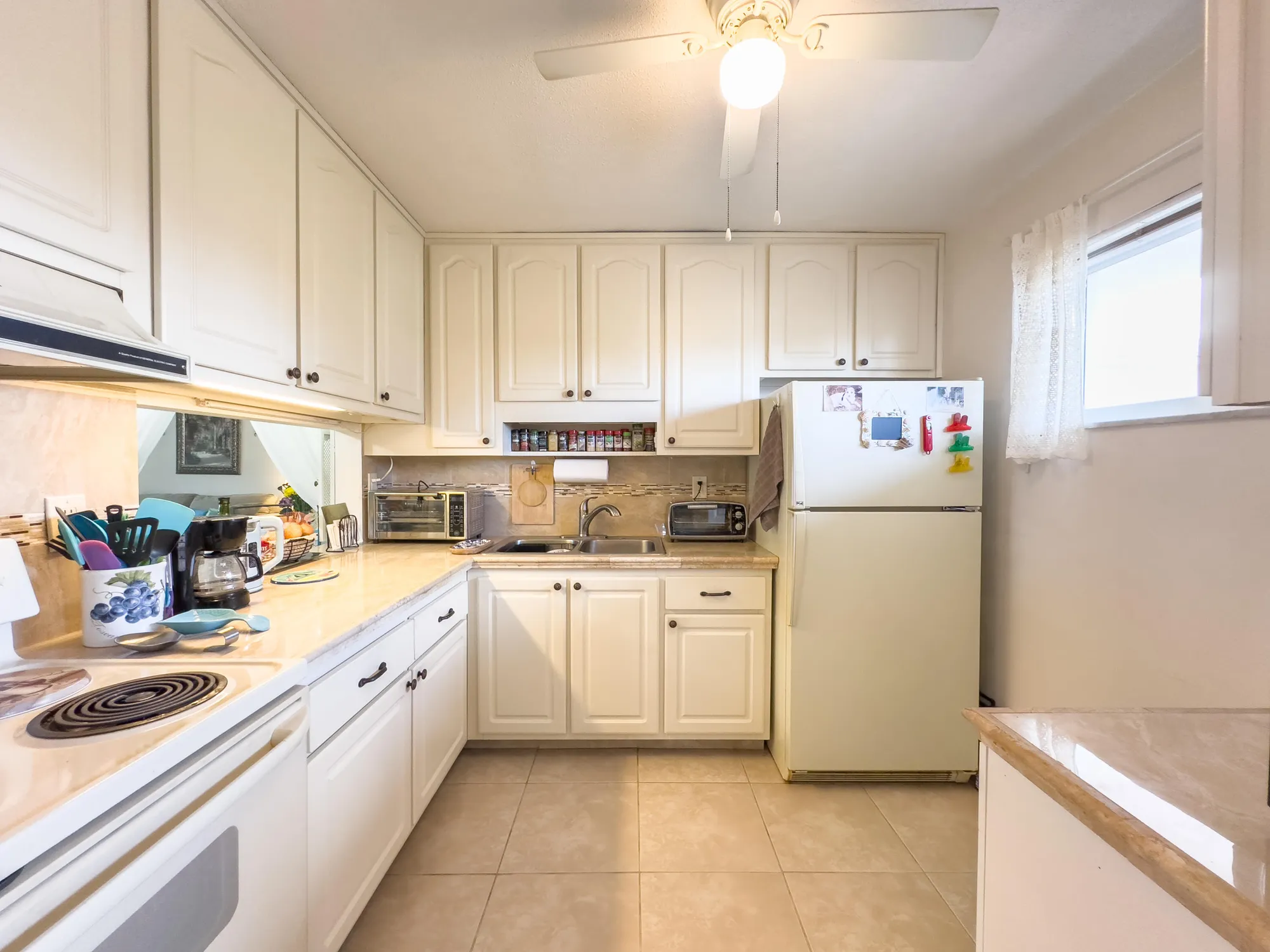 Property Slideshow image 1 of 23 | 2534 garden dr 207, Lake Worth, FL, 33461