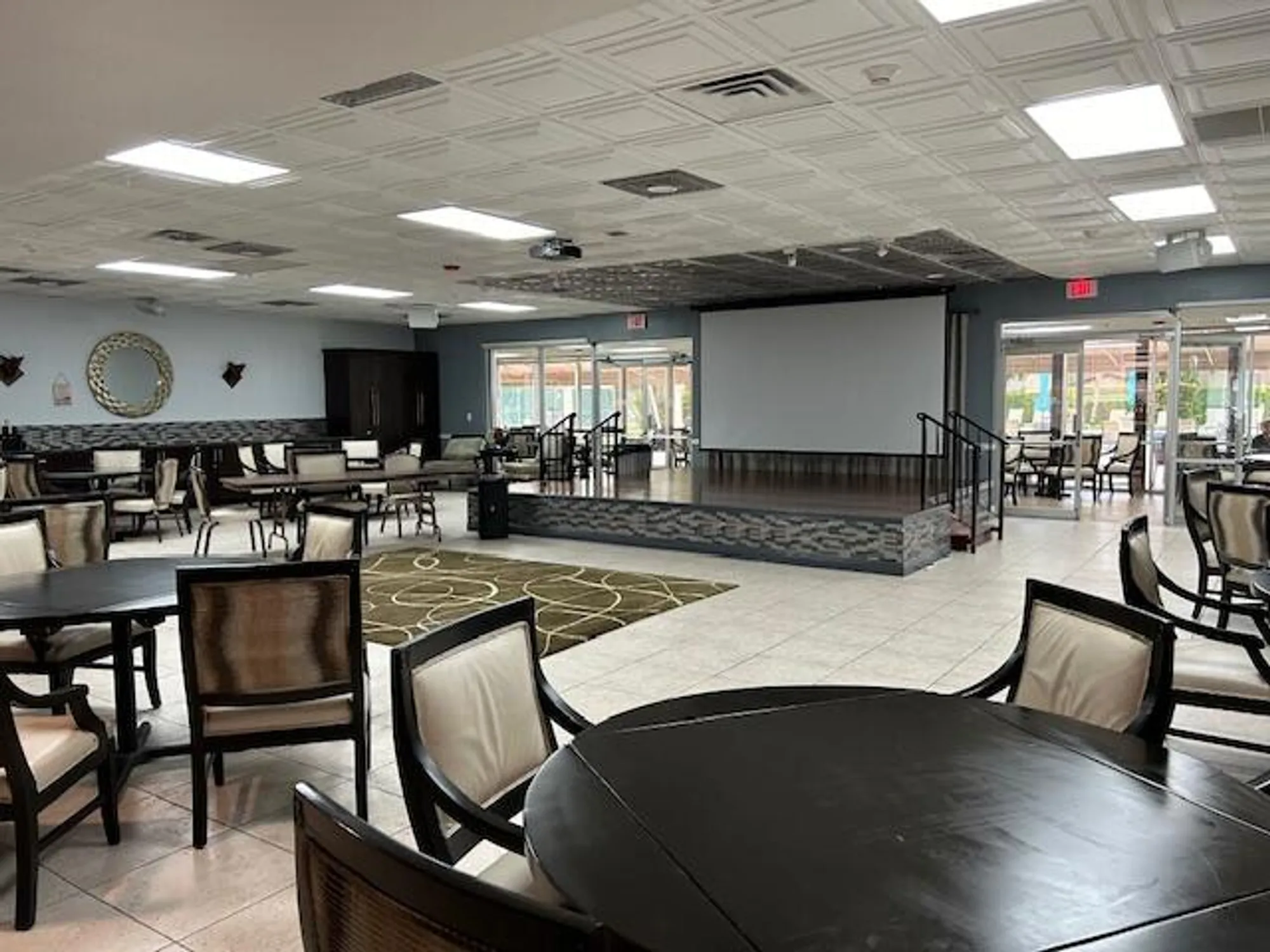 Property Slideshow image 42 of 45 | 109 lake susan dr, West Palm Beach, FL, 33411