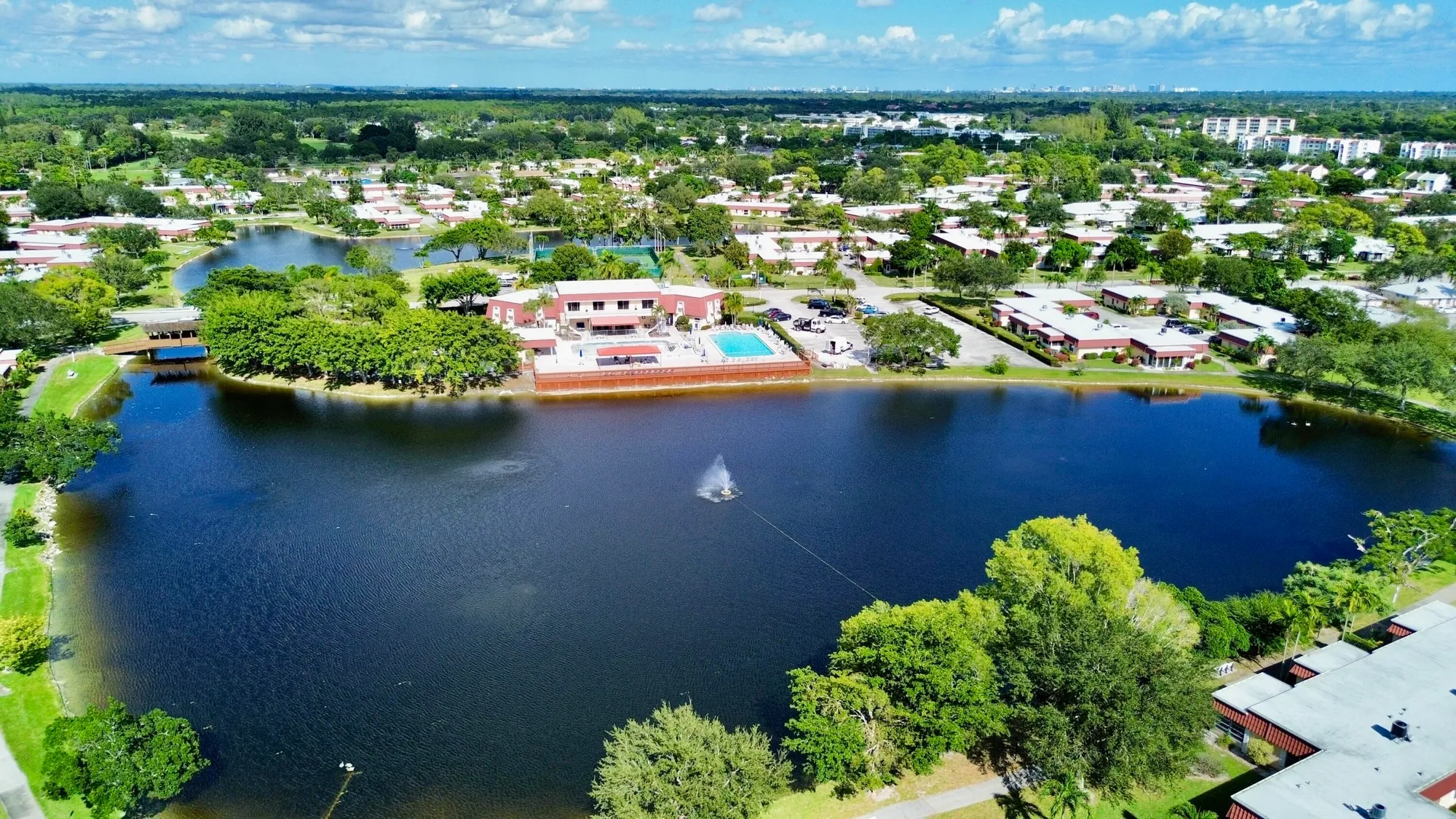 Property Slideshow image 1 of 33 | 170 amherst ln, Lake Worth, FL, 33467