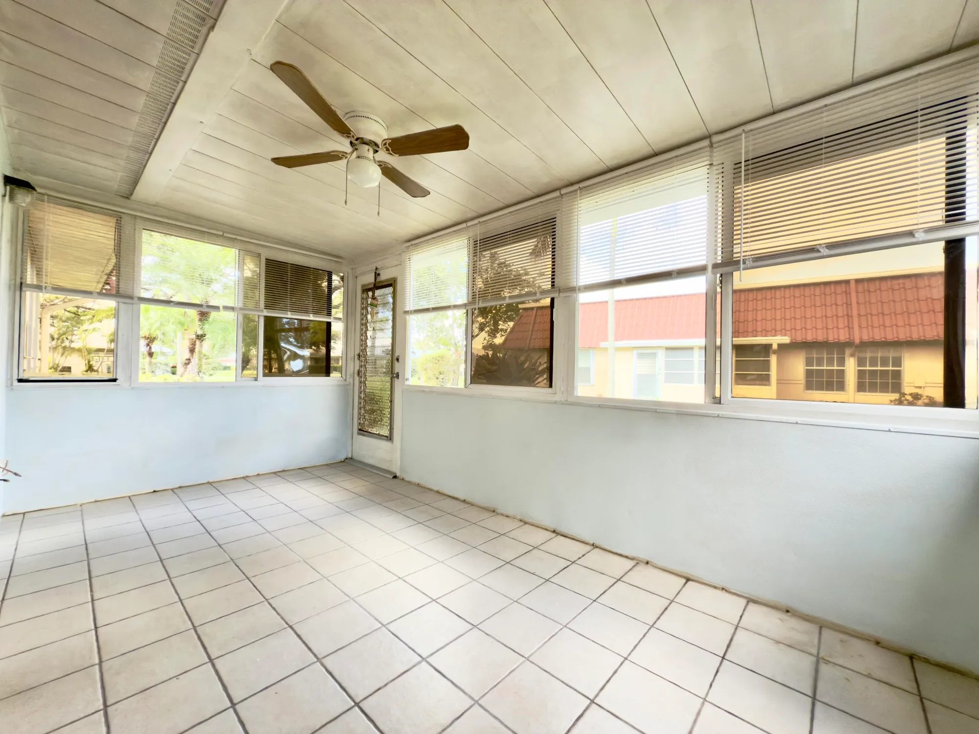 Property Slideshow image 20 of 33 | 170 amherst ln, Lake Worth, FL, 33467