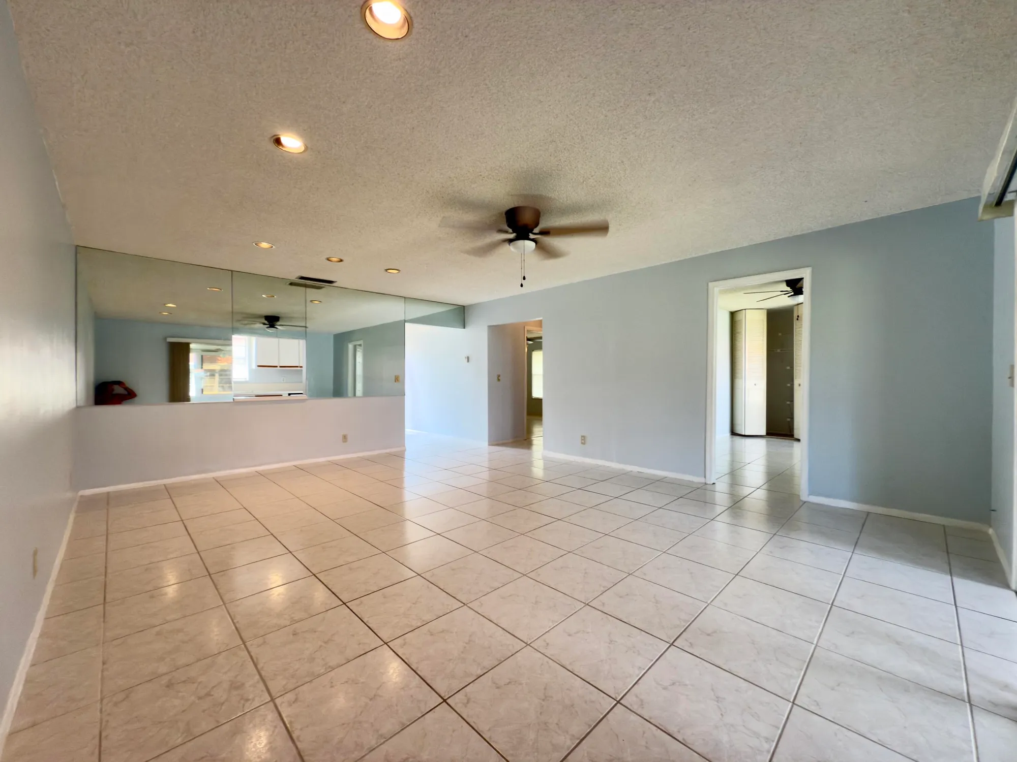 Property Slideshow image 9 of 33 | 170 amherst ln, Lake Worth, FL, 33467