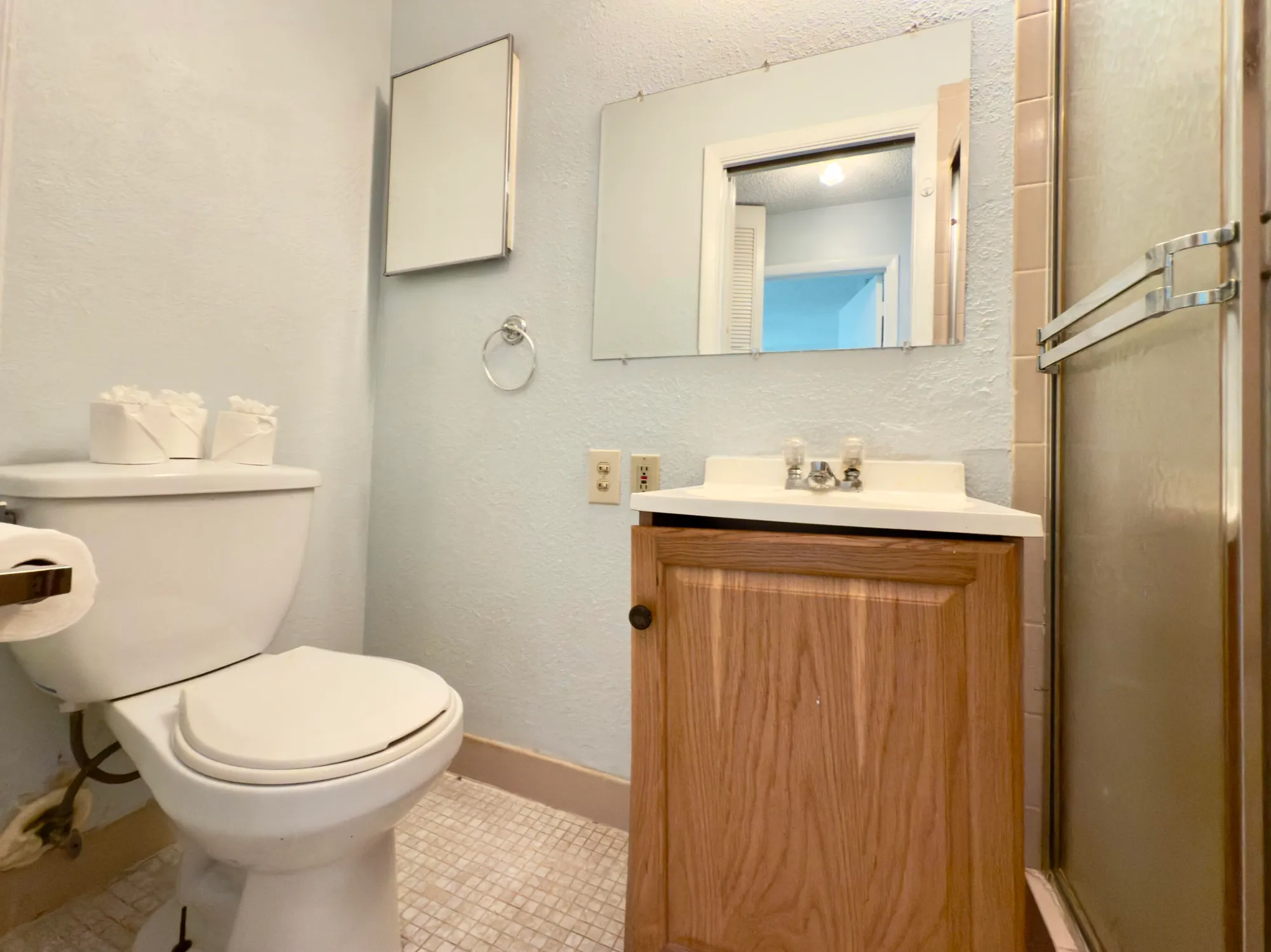 Property Slideshow image 19 of 33 | 170 amherst ln, Lake Worth, FL, 33467