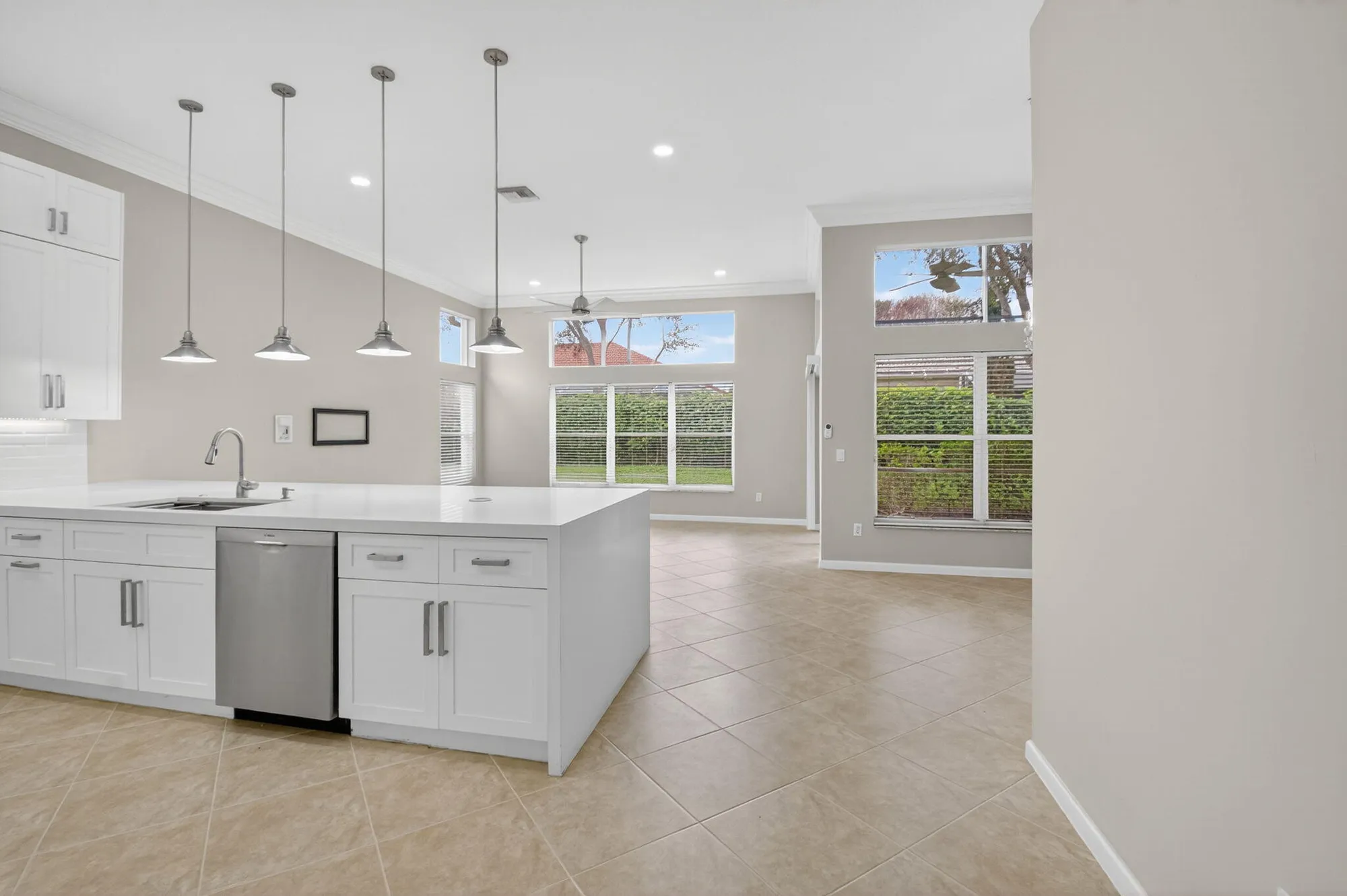 Property Slideshow image 10 of 72 | 7232 morocca lake dr, Delray Beach, FL, 33446
