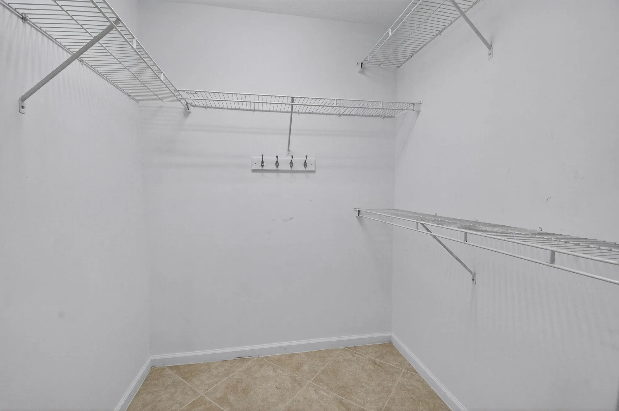 Property Slideshow image 24 of 72 | 7232 morocca lake dr, Delray Beach, FL, 33446