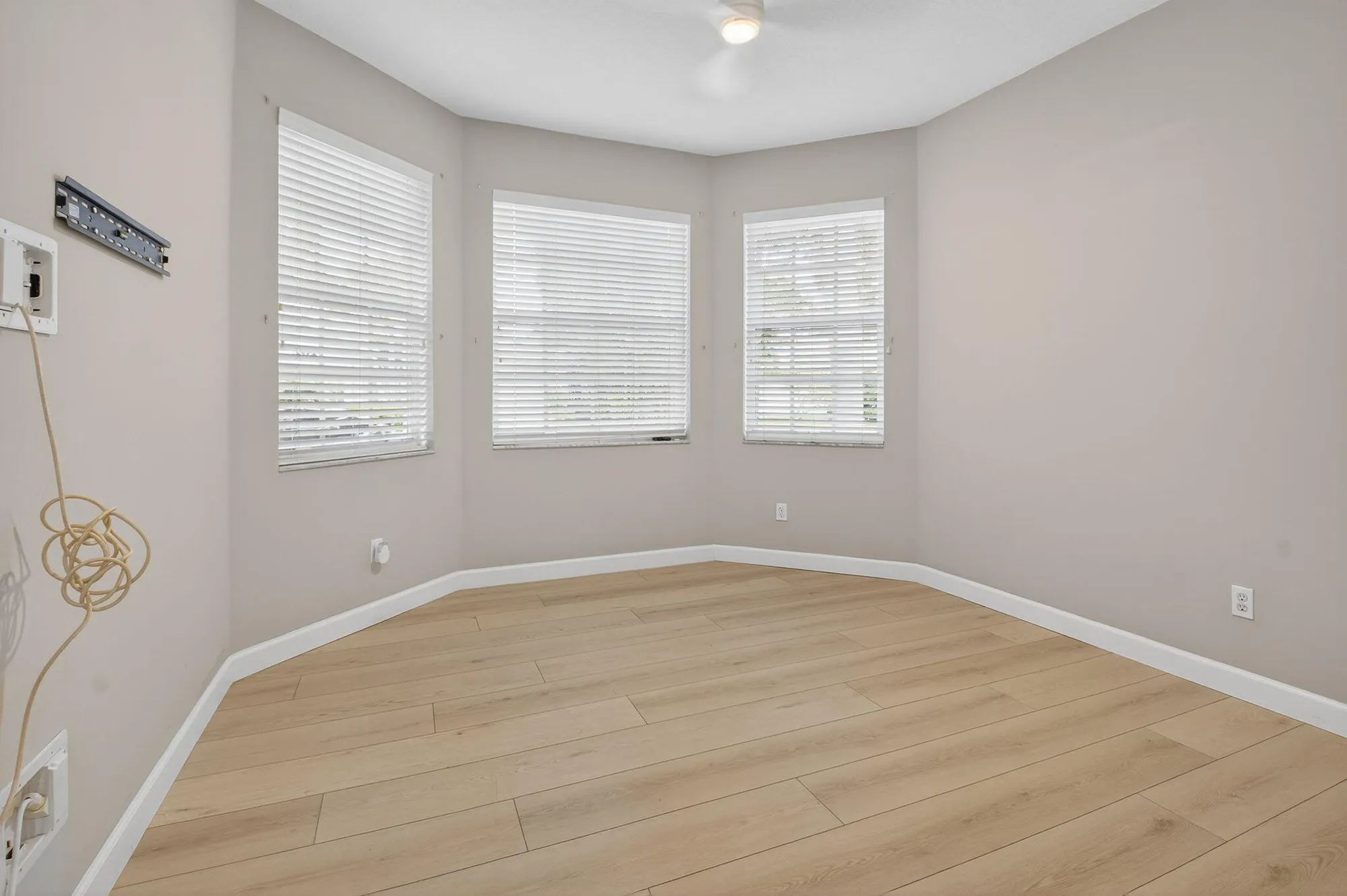 Property Slideshow image 28 of 72 | 7232 morocca lake dr, Delray Beach, FL, 33446