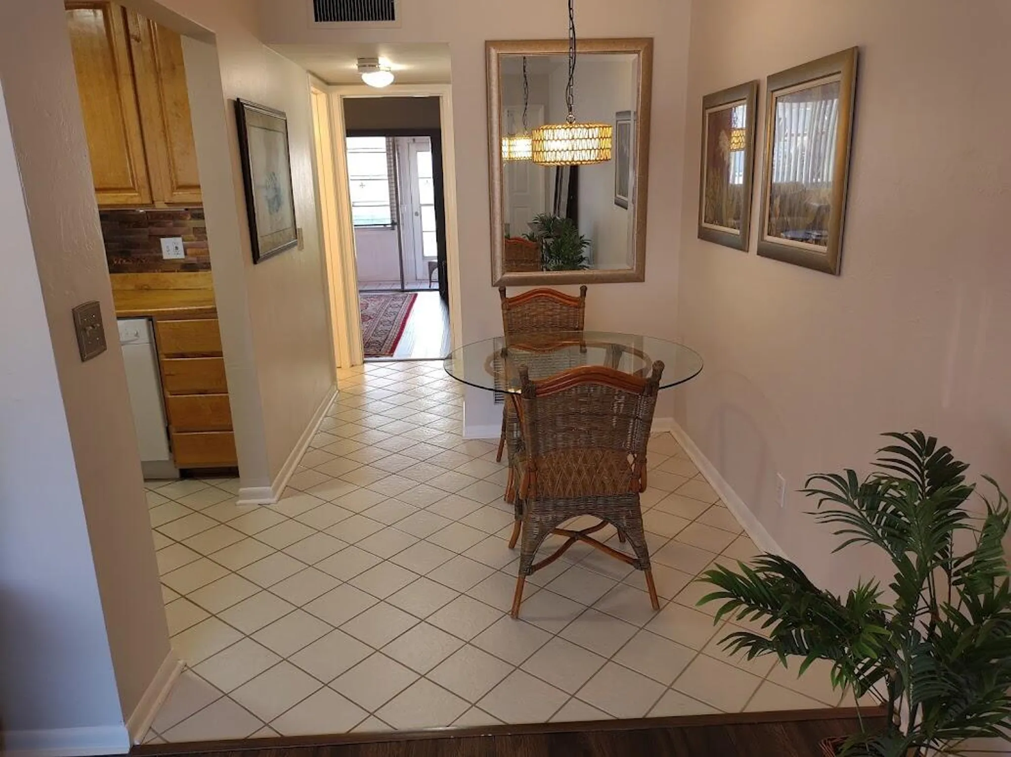 Property Slideshow image 10 of 50 | 3160 lake osborne dr 107, Lake Worth Beach, FL, 33461