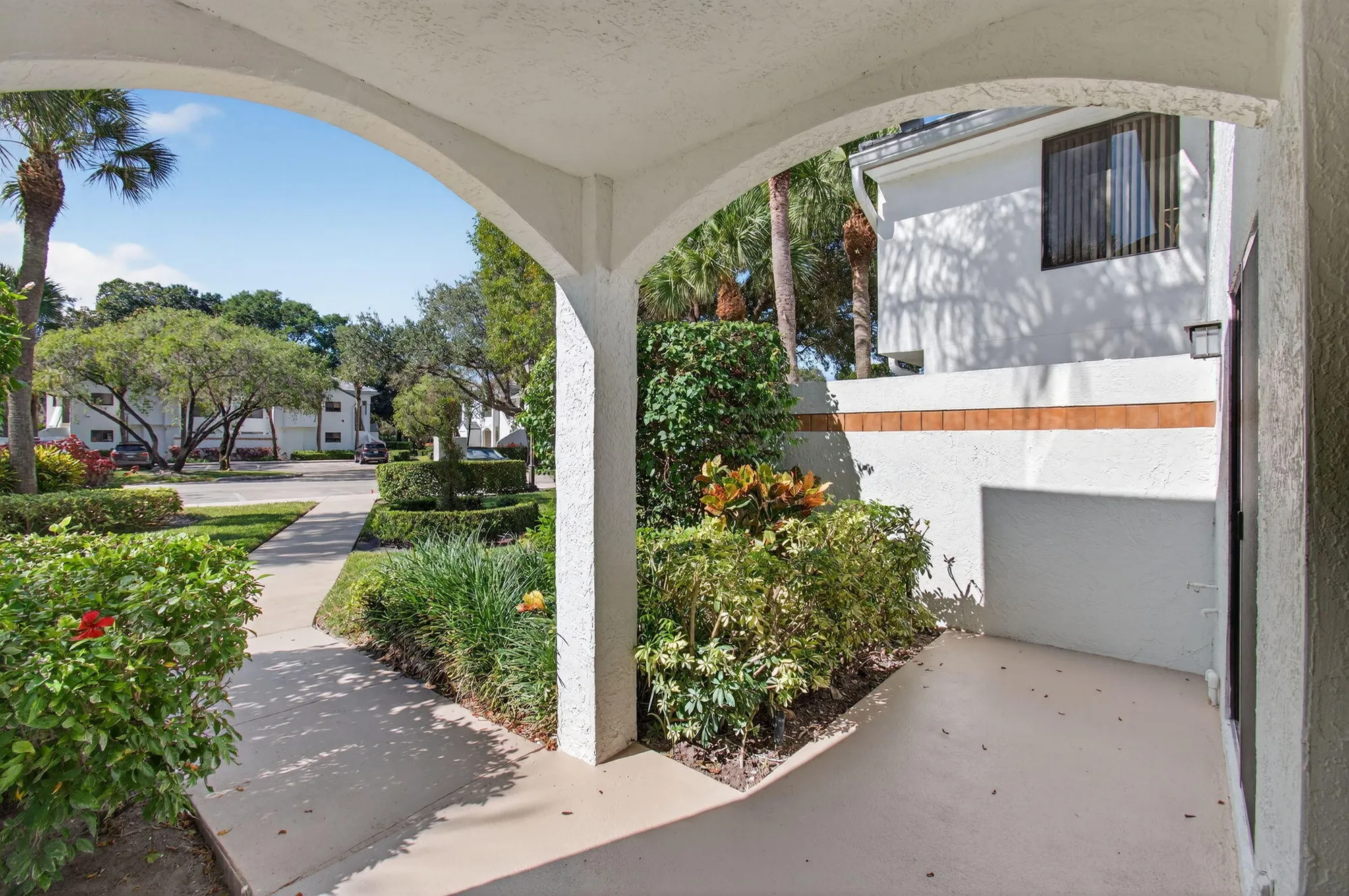 Property Slideshow image 3 of 61 | 15310 strathearn dr 11502, Delray Beach, FL, 33446