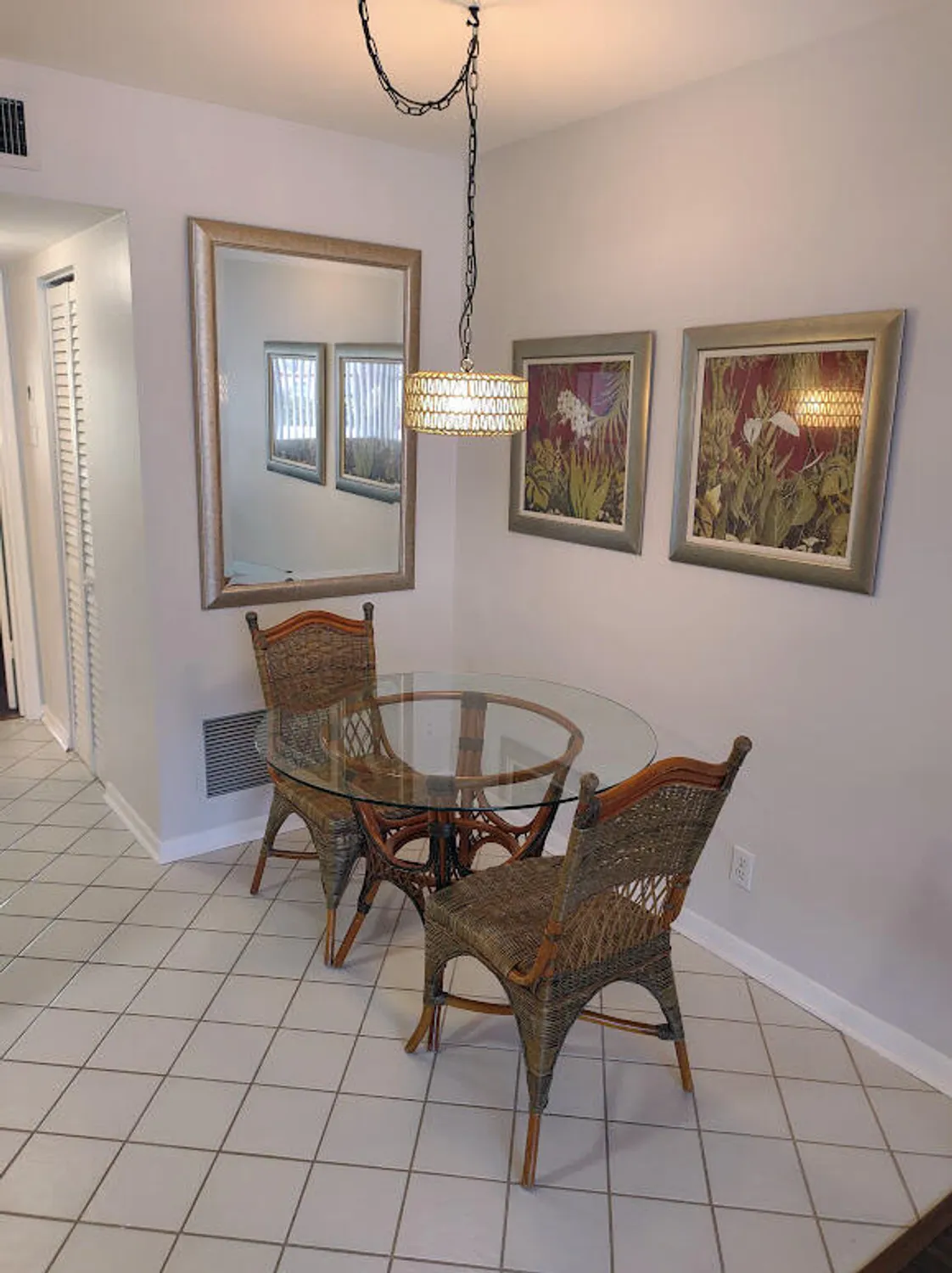 Property Slideshow image 9 of 50 | 3160 lake osborne dr 107, Lake Worth Beach, FL, 33461