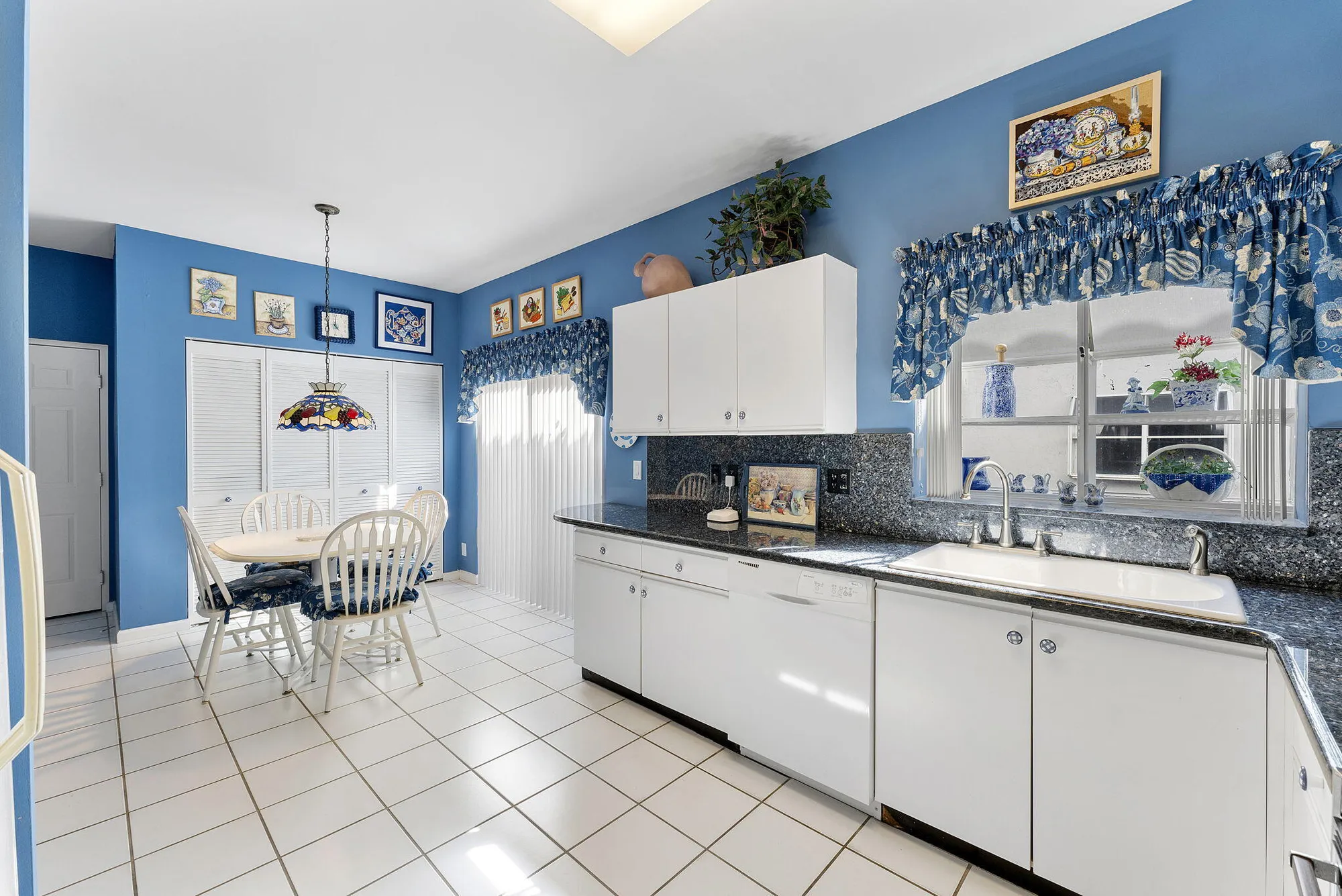 Property Slideshow image 9 of 63 | 11595 briarwood cir 1, Boynton Beach, FL, 33437