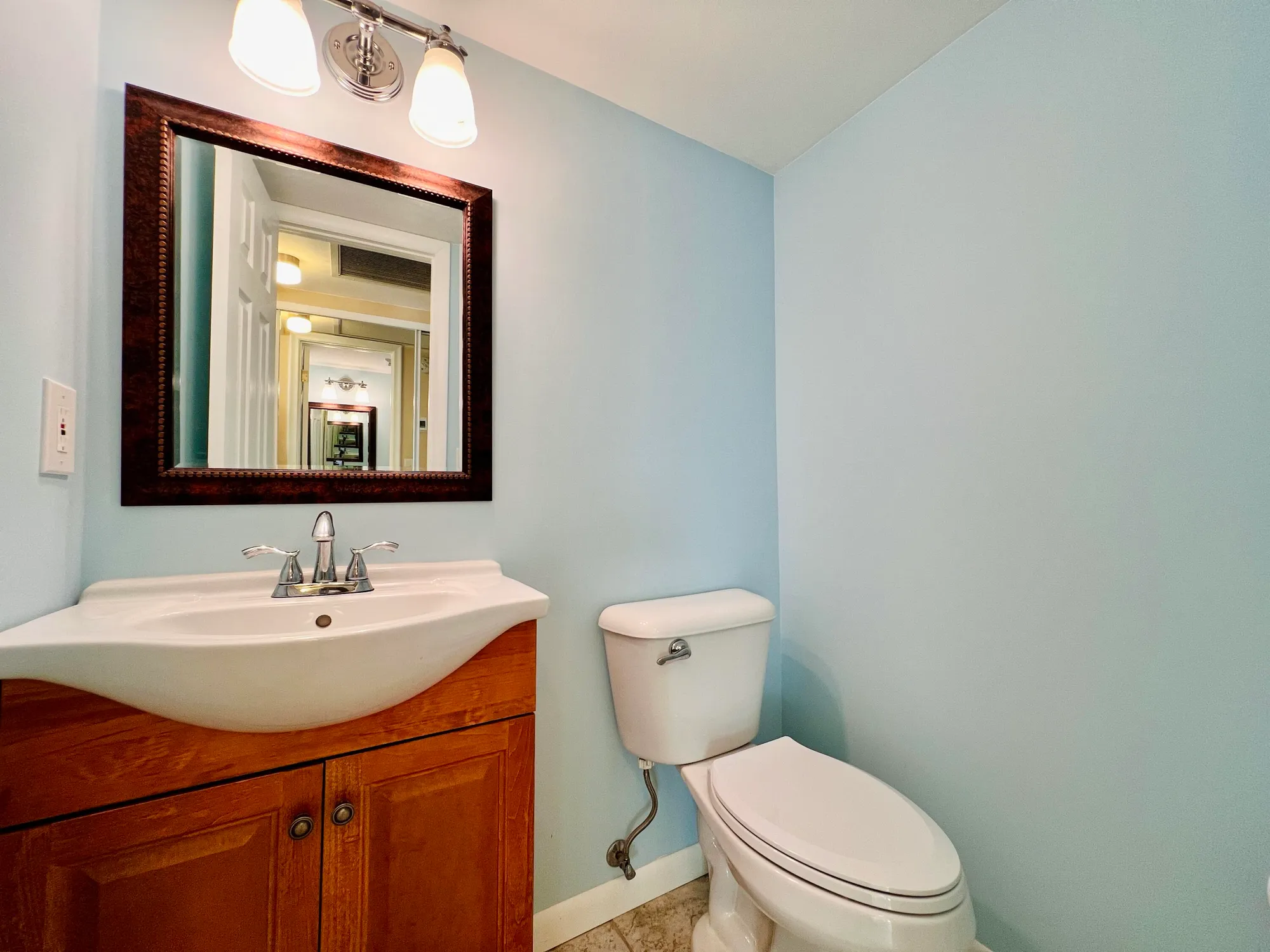 Property Slideshow image 5 of 18 | 314 andover m, West Palm Beach, FL, 33417