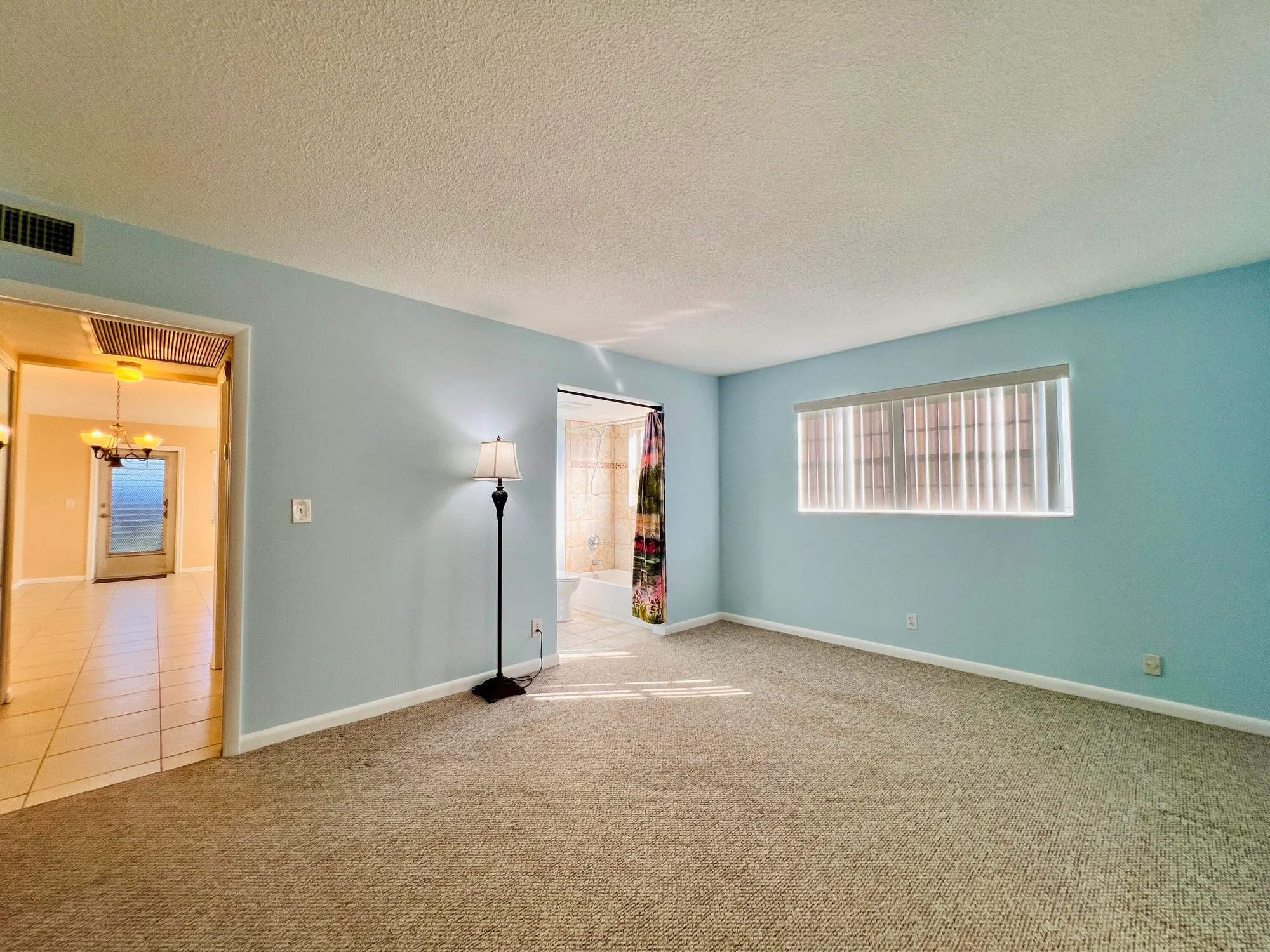 Property Slideshow image 7 of 18 | 314 andover m, West Palm Beach, FL, 33417