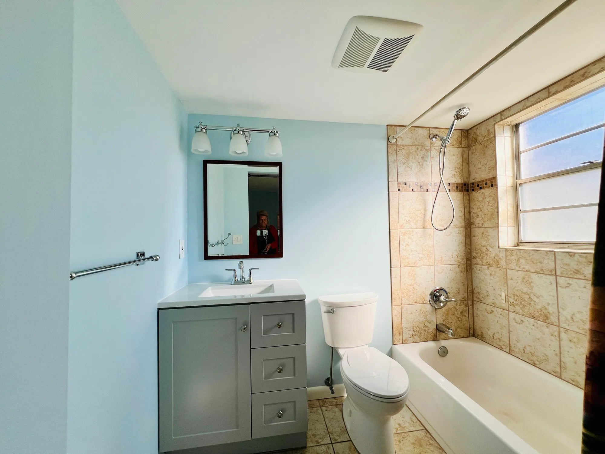 Property Slideshow image 8 of 18 | 314 andover m, West Palm Beach, FL, 33417