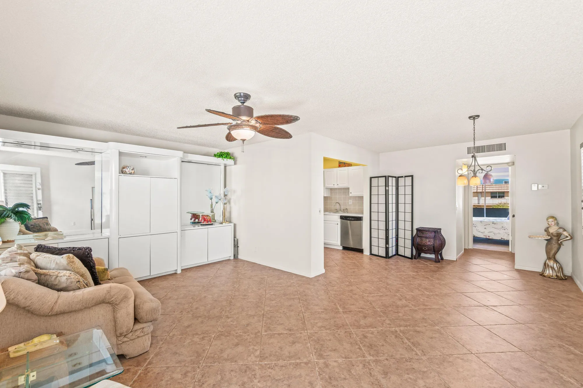Property Slideshow image 4 of 38 | 410 saxony i, Delray Beach, FL, 33446