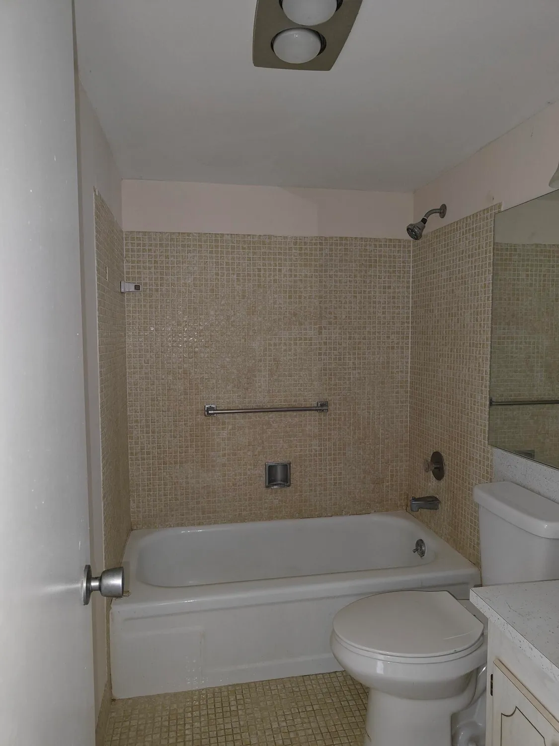 Property Slideshow image 8 of 9 | 134 camden f, West Palm Beach, FL, 33417