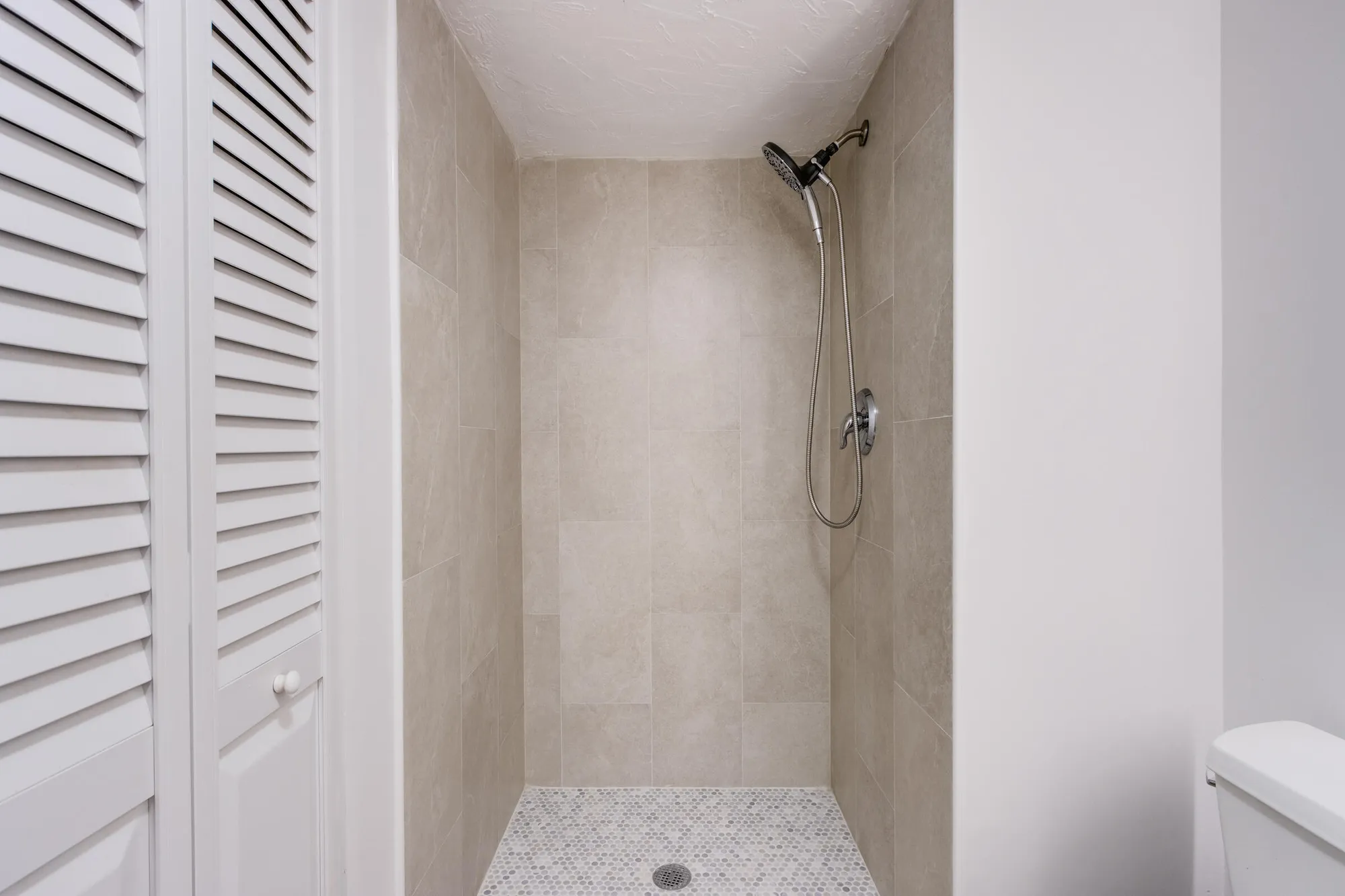 Property Slideshow image 21 of 39 | 8535 casa del lago apt 37e, Boca Raton, FL, 33433