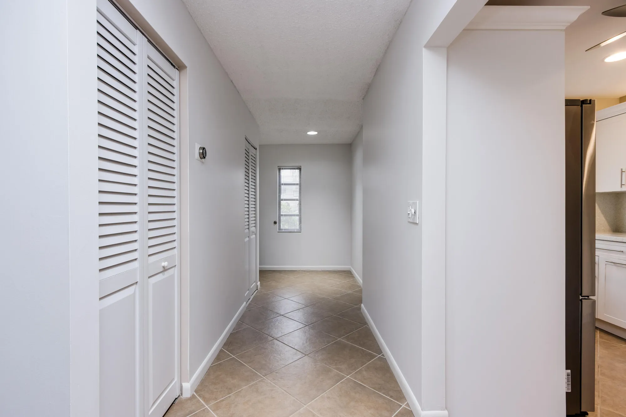 Property Slideshow image 6 of 39 | 8535 casa del lago apt 37e, Boca Raton, FL, 33433