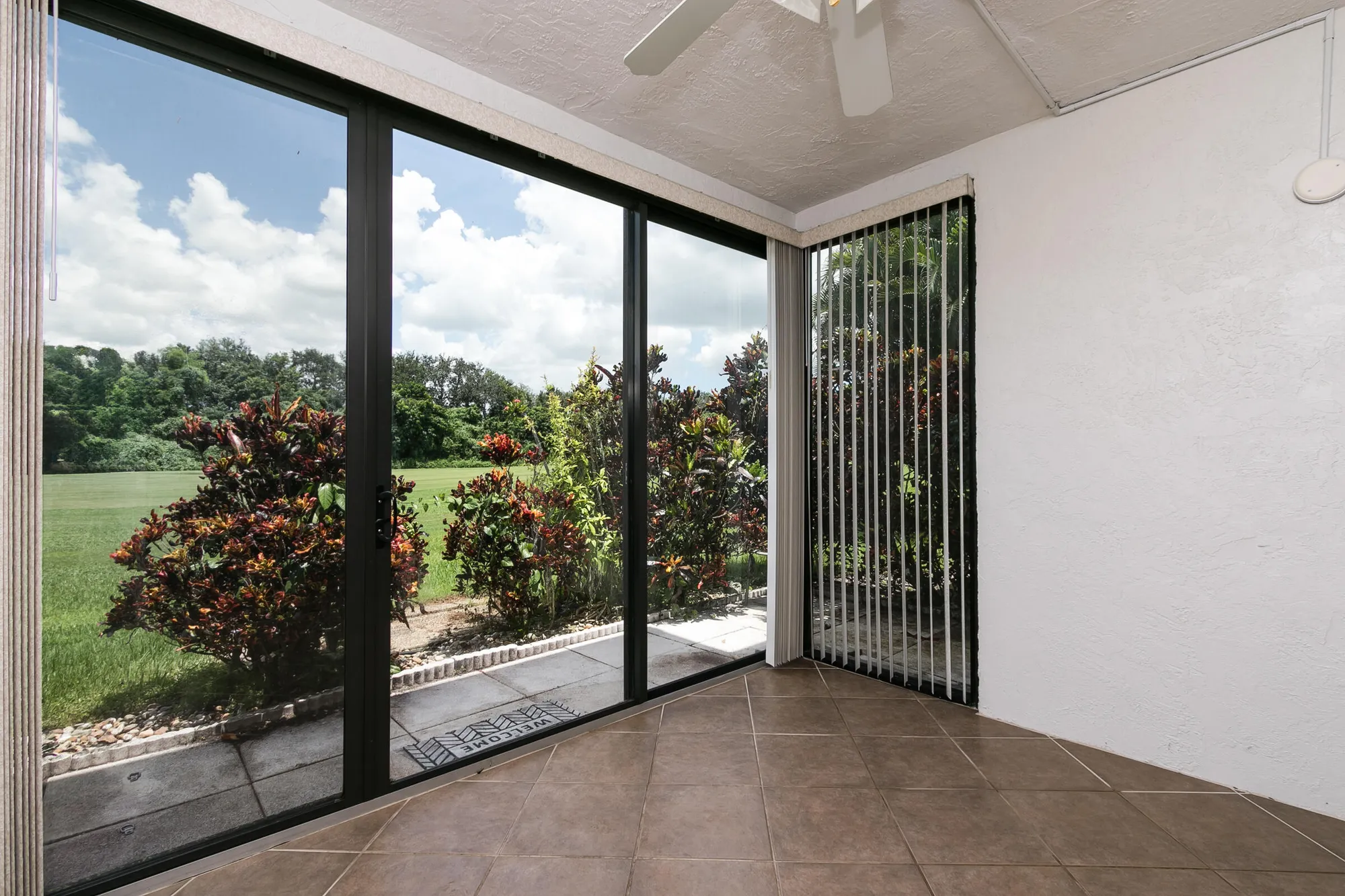 Property Slideshow image 30 of 39 | 8535 casa del lago apt 37e, Boca Raton, FL, 33433