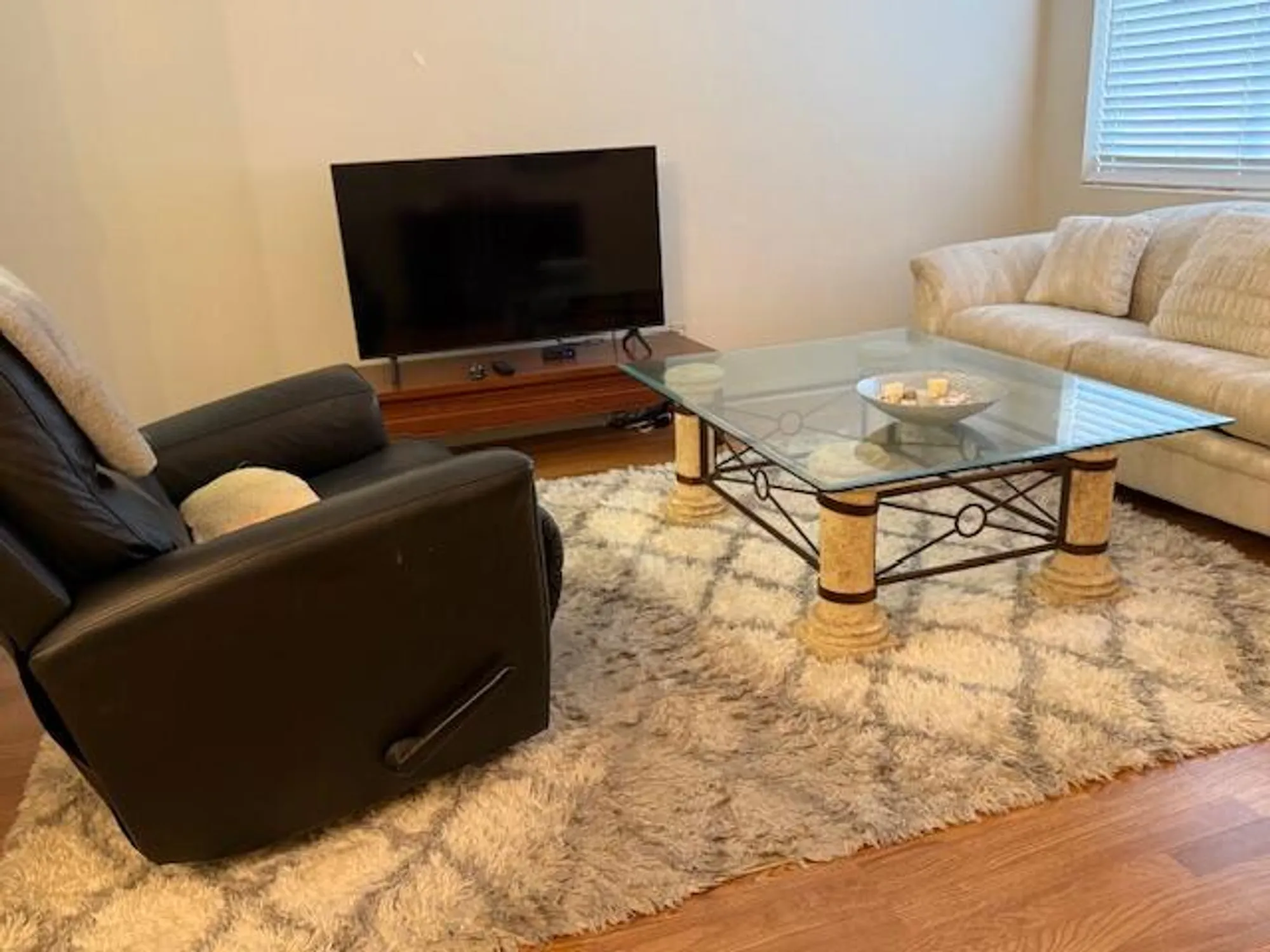 Property Slideshow image 10 of 25 | 3120 lake osborne dr 208, Lake Worth Beach, FL, 33461