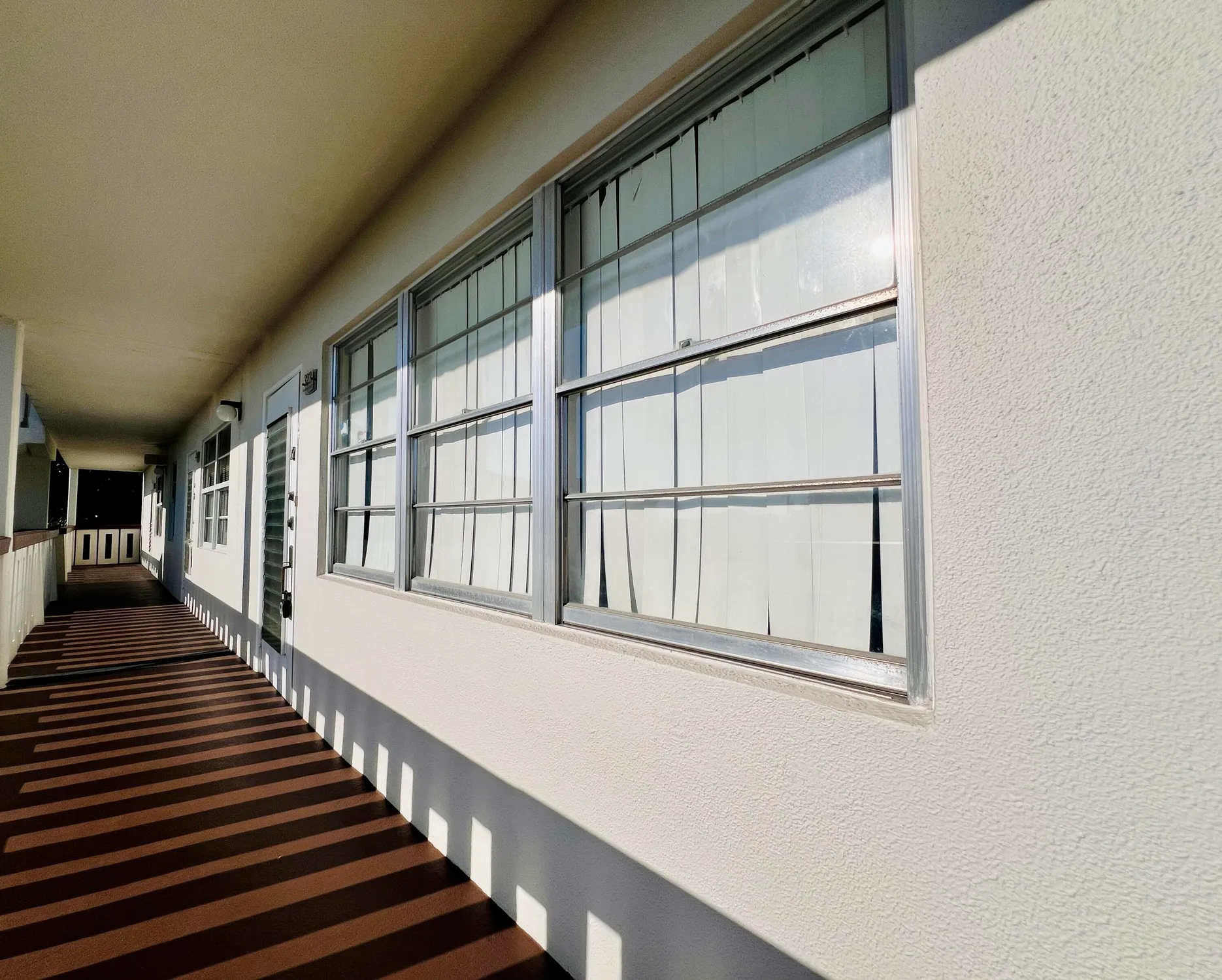 Property Slideshow image 8 of 13 | 323 southampton b, West Palm Beach, FL, 33417